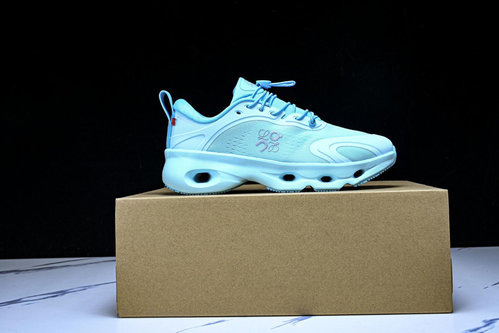 ON昂跑 尺码:36-46纯原版出品-On Running 昂跑男女士x Loewe Cloudsolo