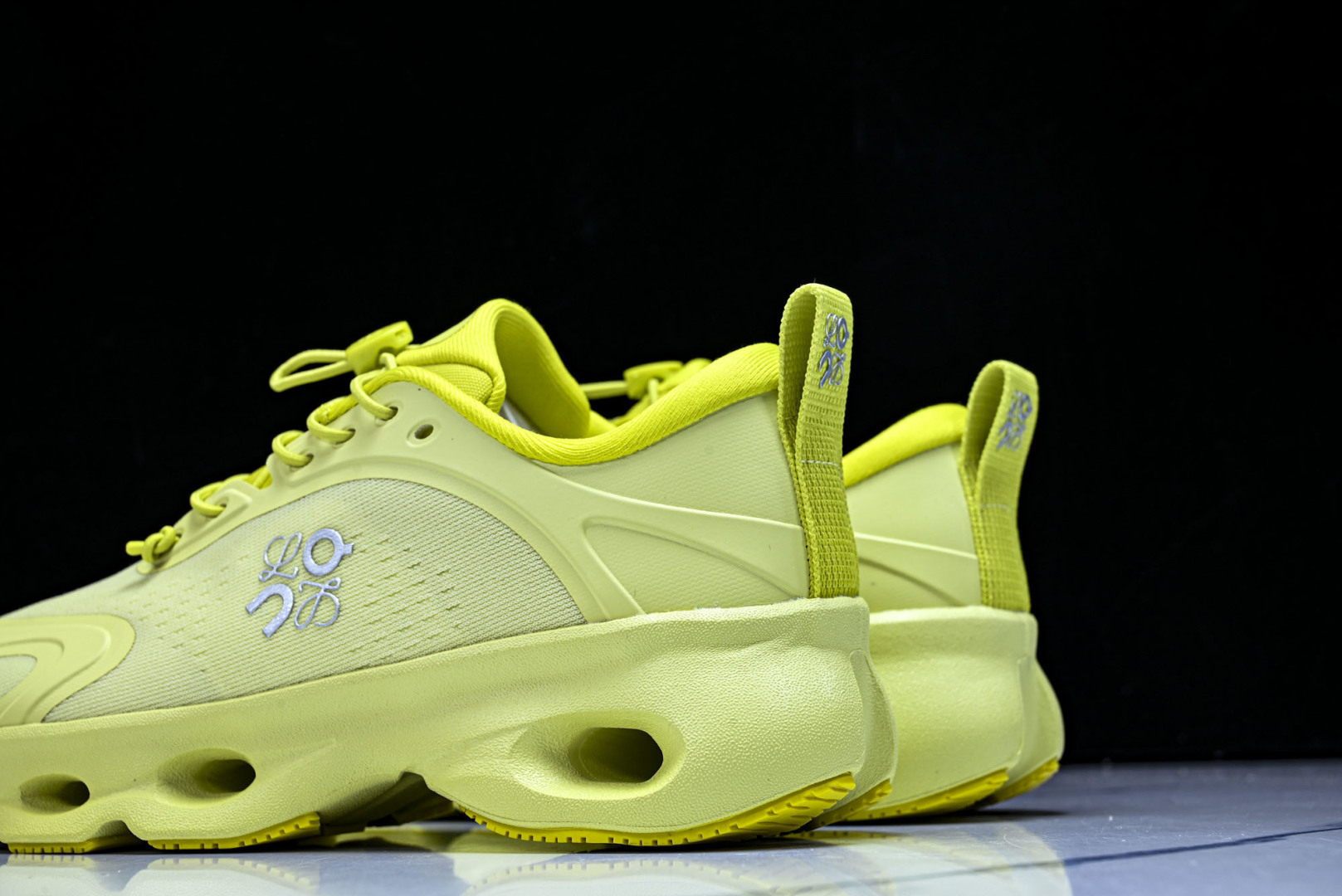 ON昂跑 尺码:36-46纯原版出品-On Running 昂跑男女士x Loewe Cloudsolo