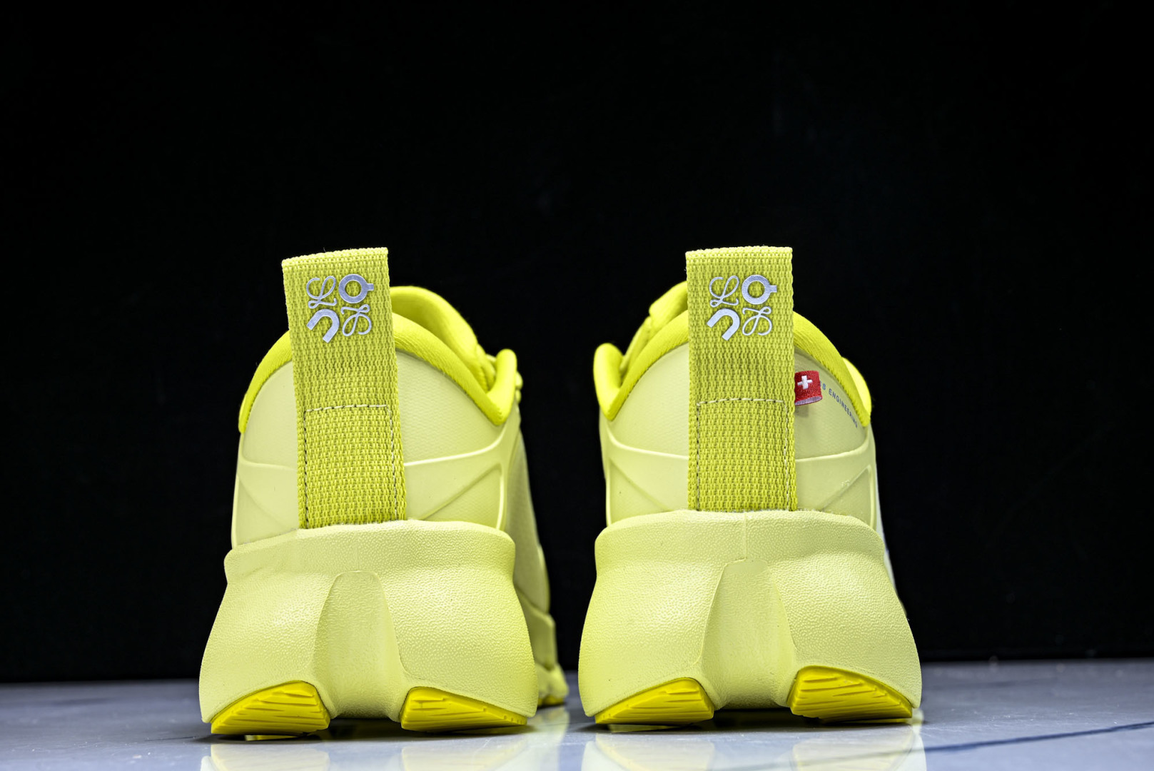 ON昂跑 尺码:36-46纯原版出品-On Running 昂跑男女士x Loewe Cloudsolo