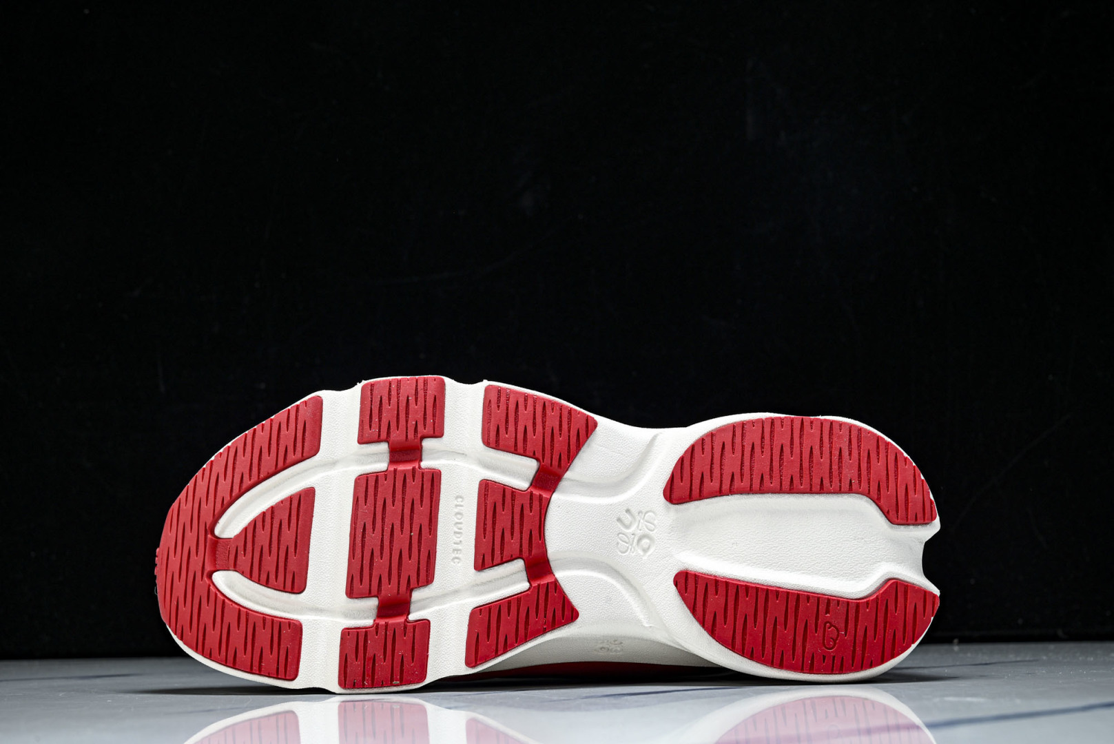 ON昂跑 尺码:36-46纯原版出品-On Running 昂跑男女士x Loewe Cloudsolo