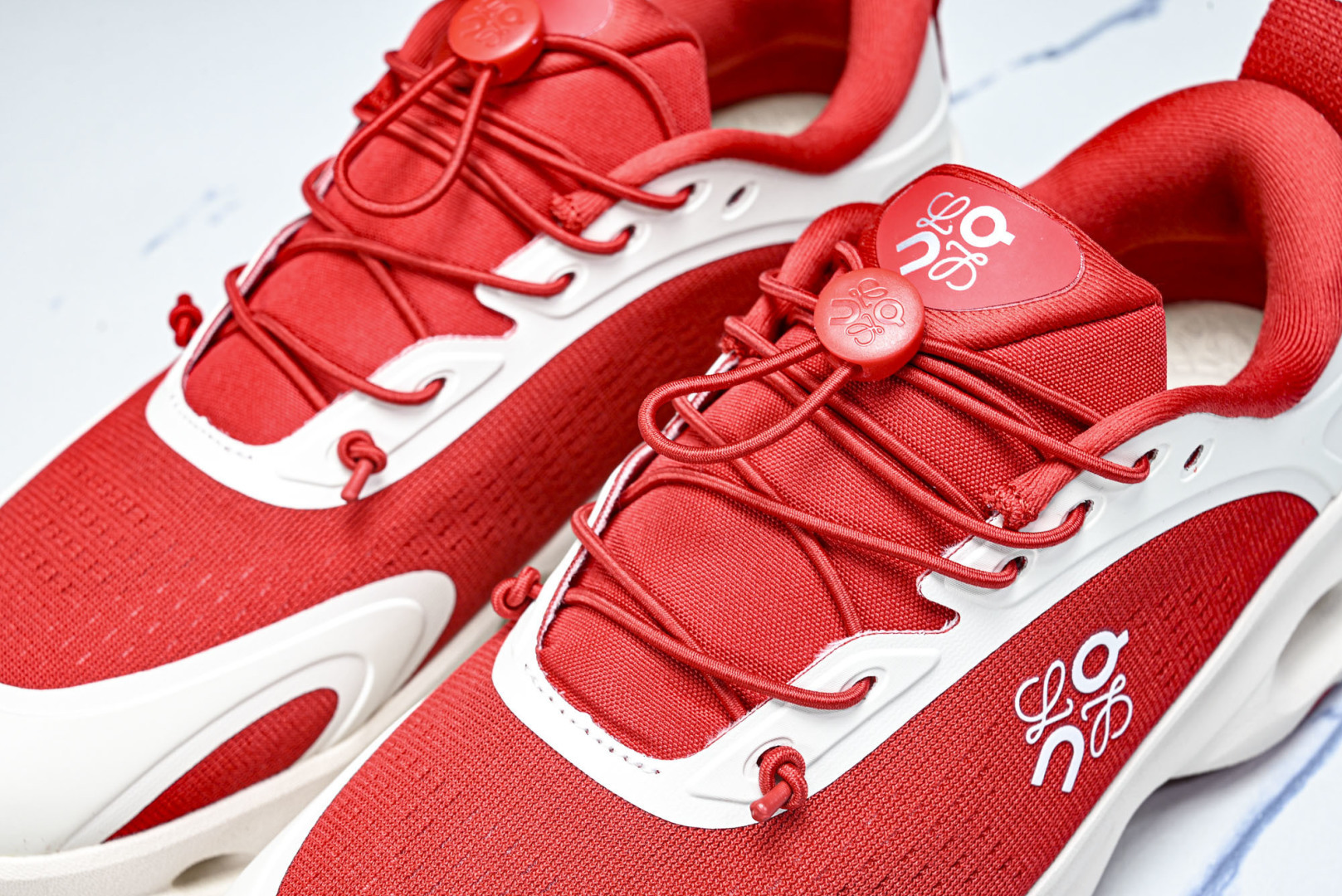 ON昂跑 尺码:36-46纯原版出品-On Running 昂跑男女士x Loewe Cloudsolo