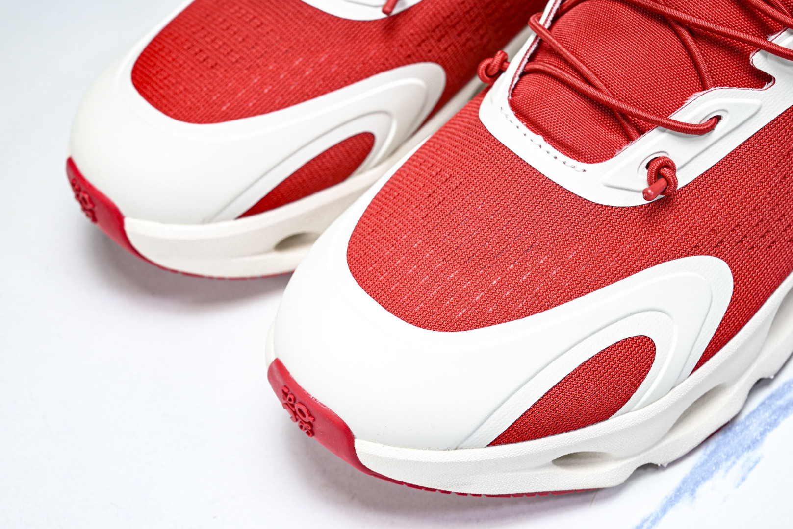 ON昂跑 尺码:36-46纯原版出品-On Running 昂跑男女士x Loewe Cloudsolo