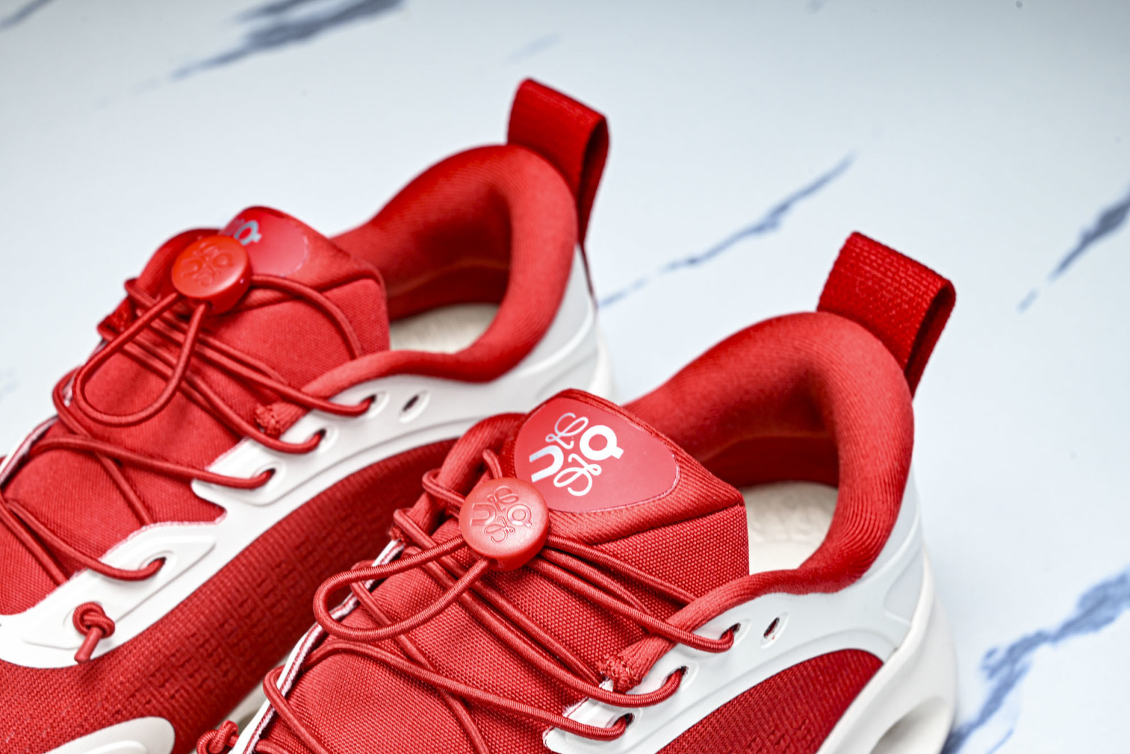 ON昂跑 尺码:36-46纯原版出品-On Running 昂跑男女士x Loewe Cloudsolo