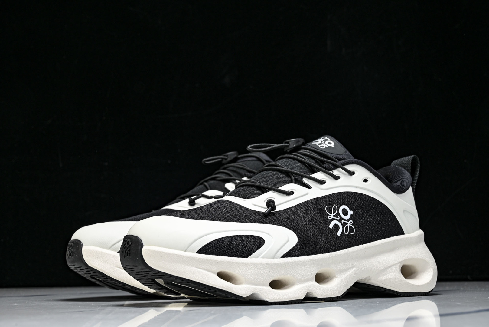 ON昂跑 尺码:36-46纯原版出品-On Running 昂跑男女士x Loewe Cloudsolo