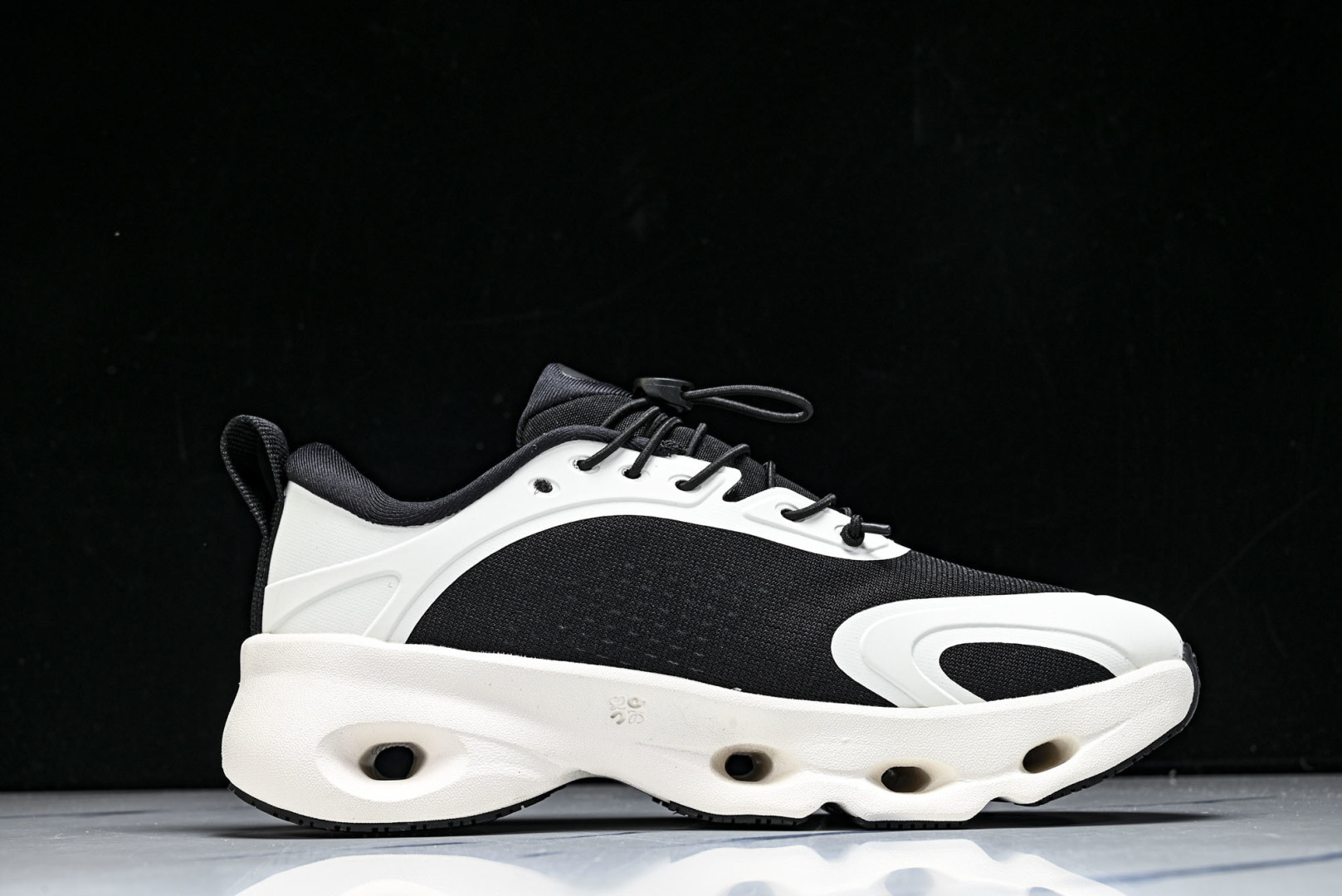 ON昂跑 尺码:36-46纯原版出品-On Running 昂跑男女士x Loewe Cloudsolo