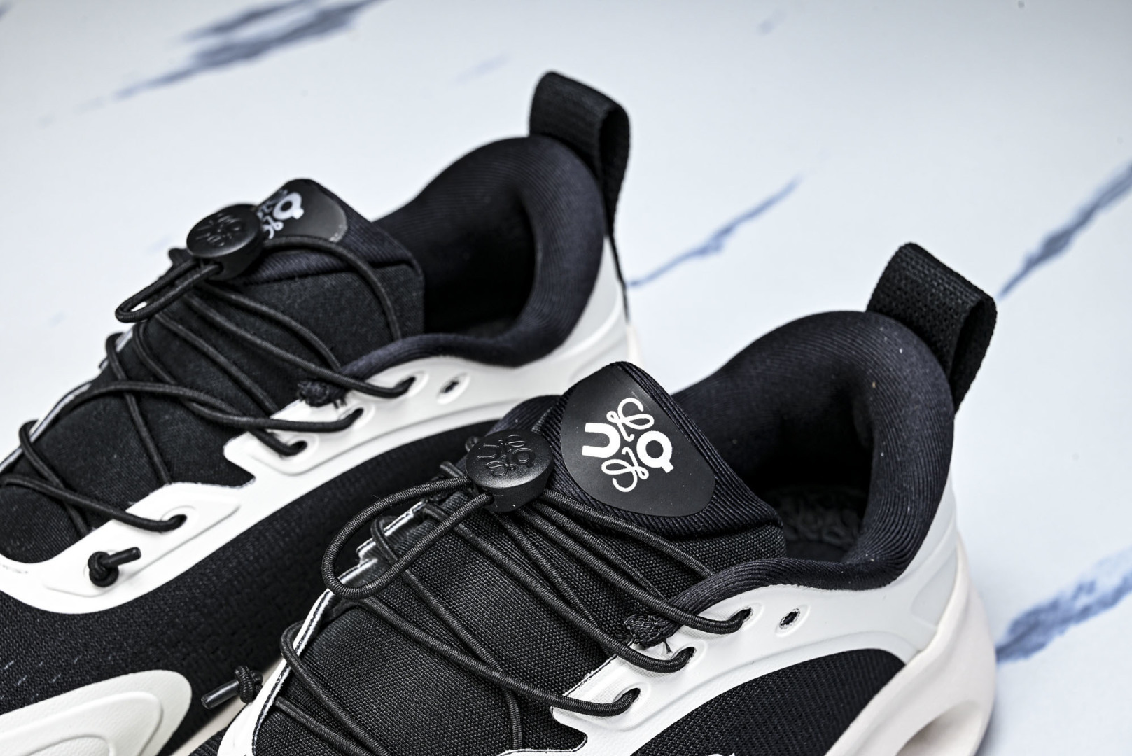 ON昂跑 尺码:36-46纯原版出品-On Running 昂跑男女士x Loewe Cloudsolo