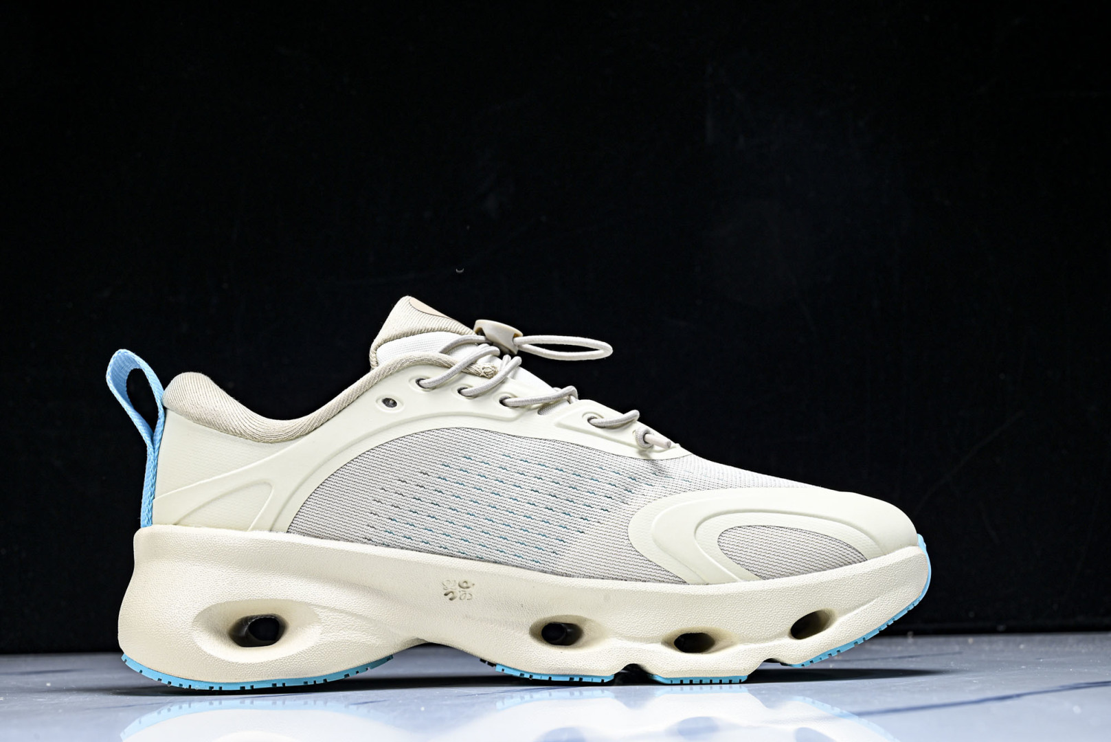 ON昂跑 尺码:36-46纯原版出品-On Running 昂跑男女士x Loewe Cloudsolo