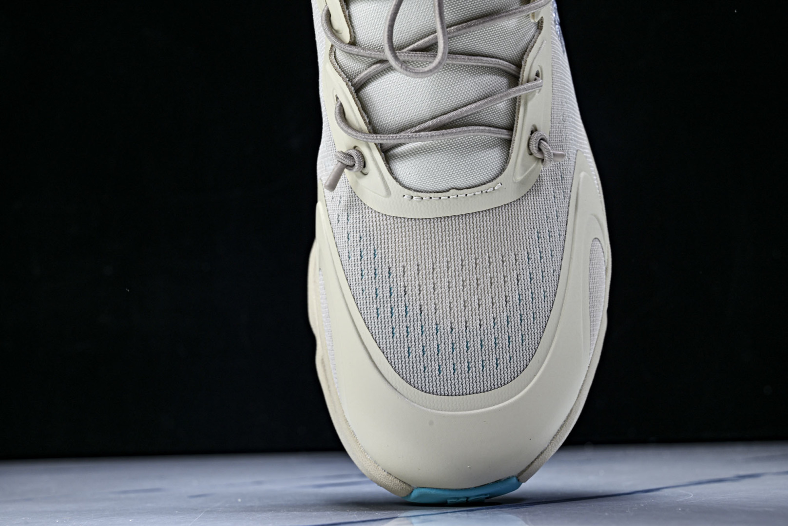 ON昂跑 尺码:36-46纯原版出品-On Running 昂跑男女士x Loewe Cloudsolo