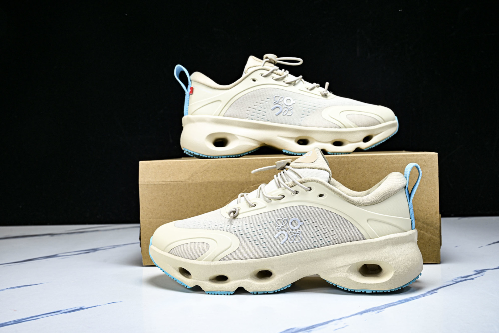 ON昂跑 尺码:36-46纯原版出品-On Running 昂跑男女士x Loewe Cloudsolo