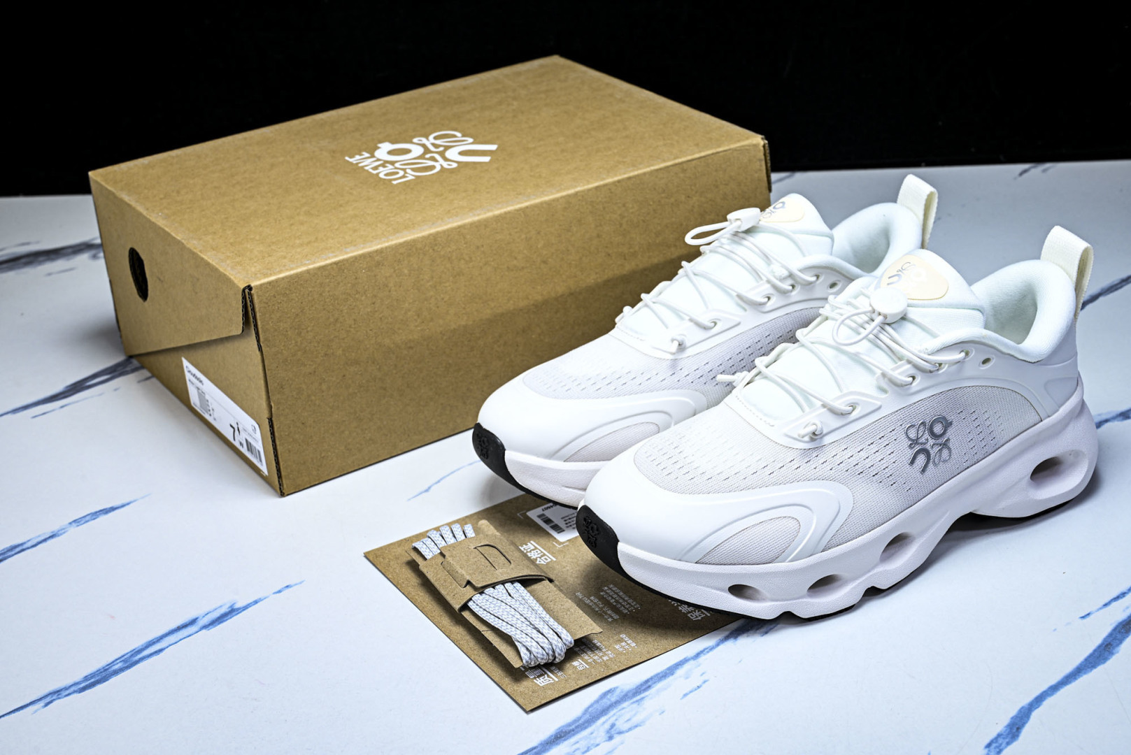 ON昂跑 尺码:36-46纯原版出品-On Running 昂跑男女士x Loewe Cloudsolo