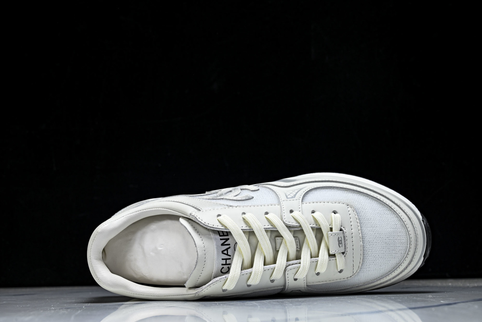 香奈儿 尺码:35-40P¥620纯原版出品-Chanel香奈儿 26C新款 早春系列 白色双c德训鞋运