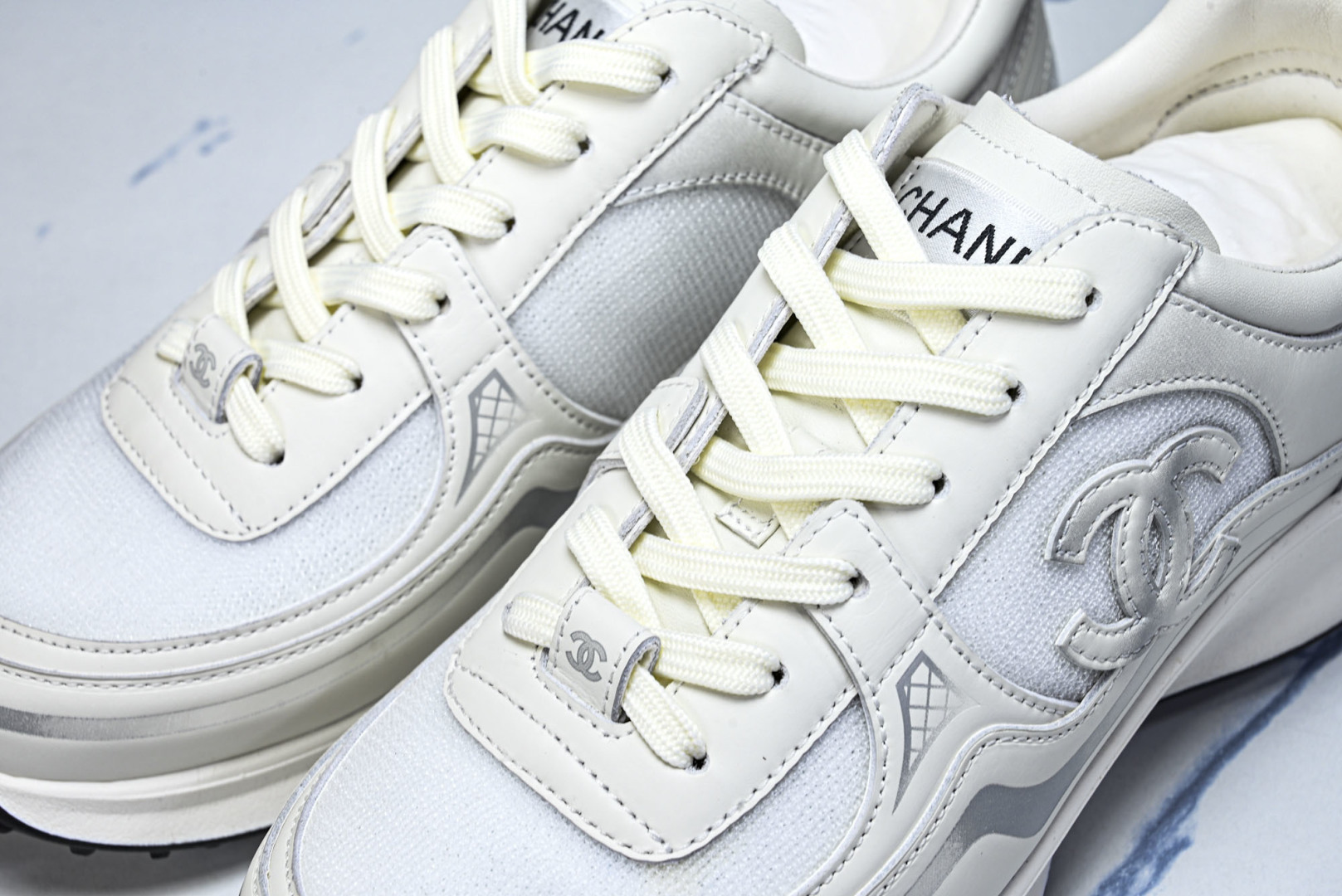 香奈儿 尺码:35-40P¥620纯原版出品-Chanel香奈儿 26C新款 早春系列 白色双c德训鞋运