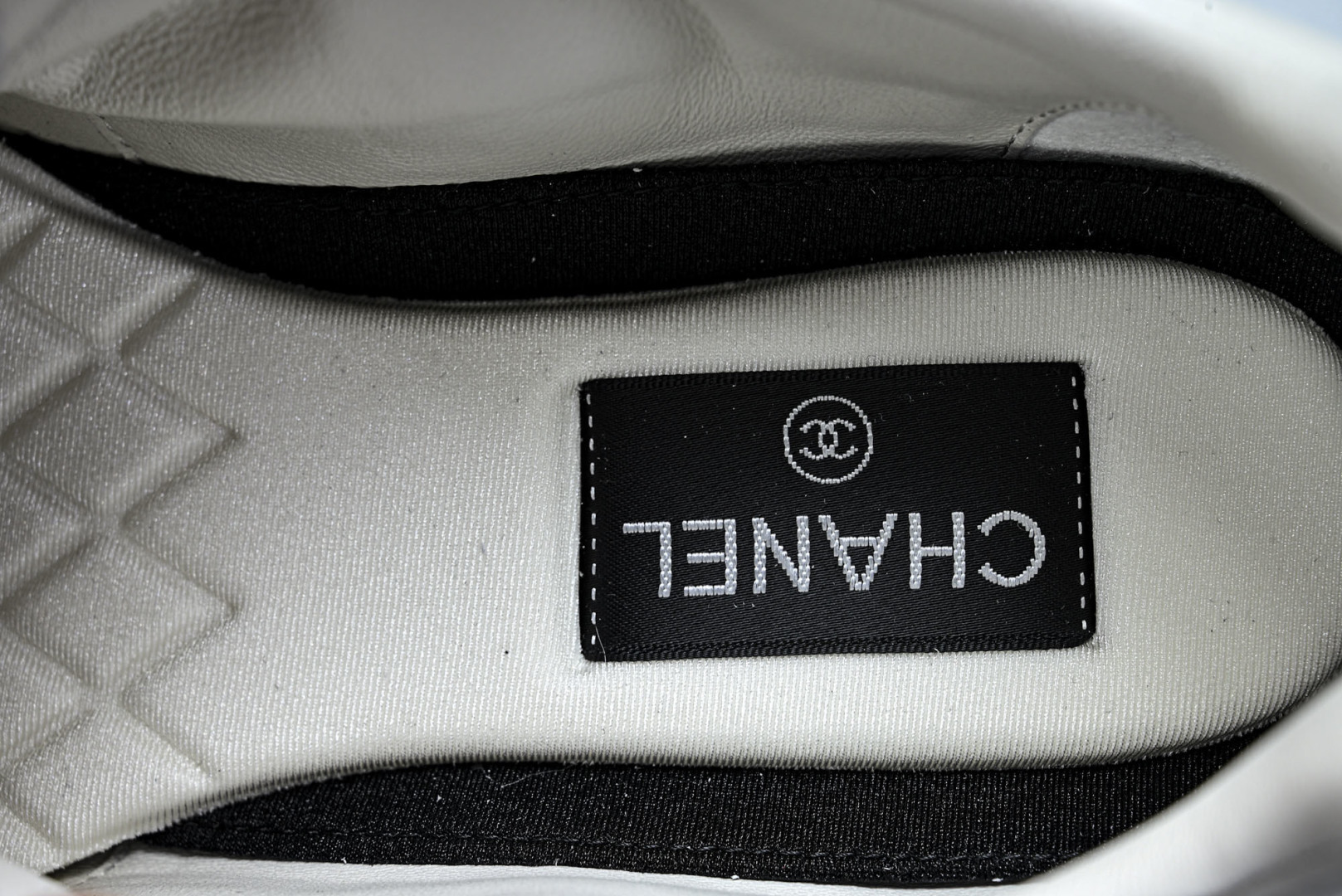 香奈儿 尺码:35-40P¥620纯原版出品-Chanel香奈儿 26C新款 早春系列 白色双c德训鞋运