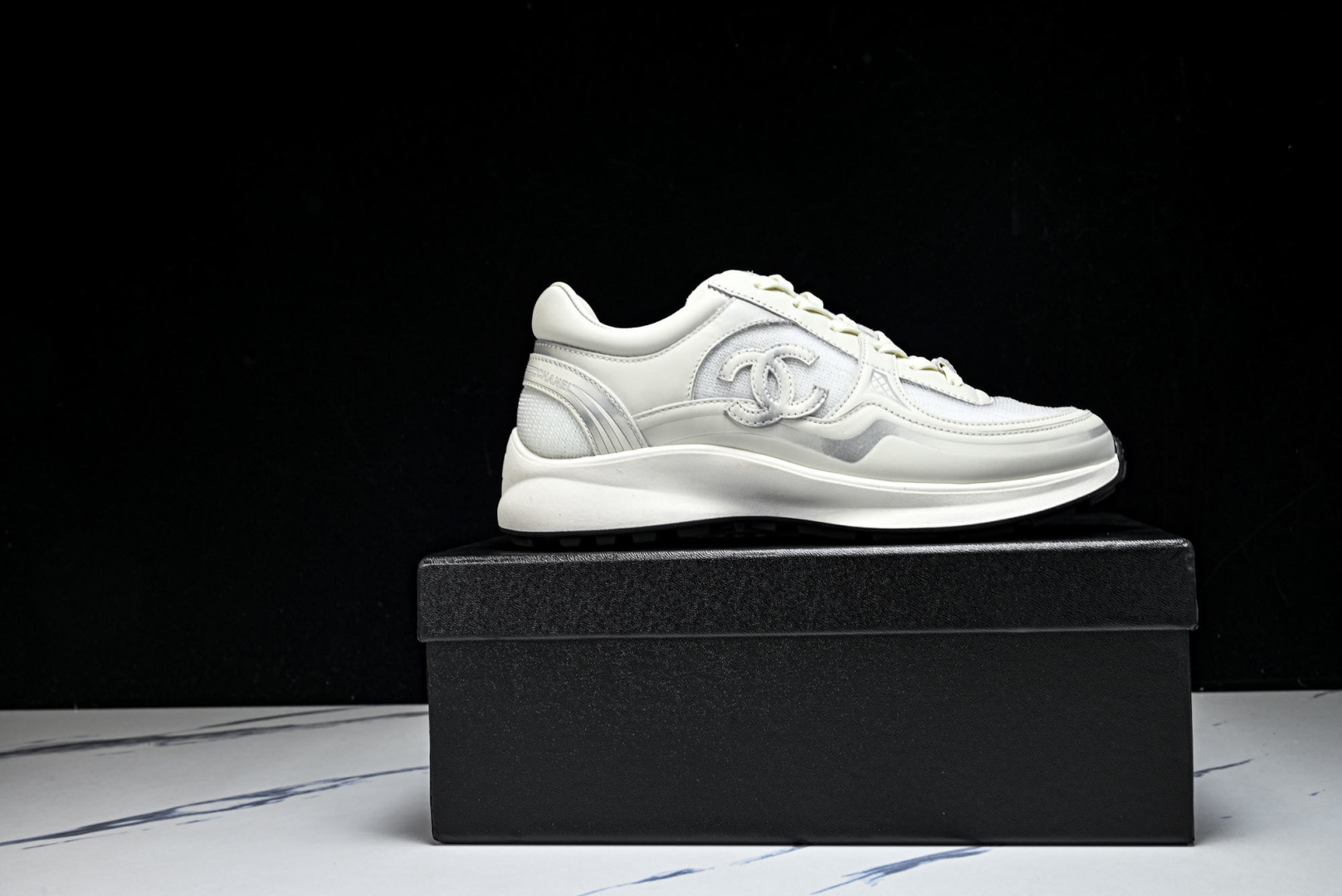 香奈儿 尺码:35-40P¥620纯原版出品-Chanel香奈儿 26C新款 早春系列 白色双c德训鞋运