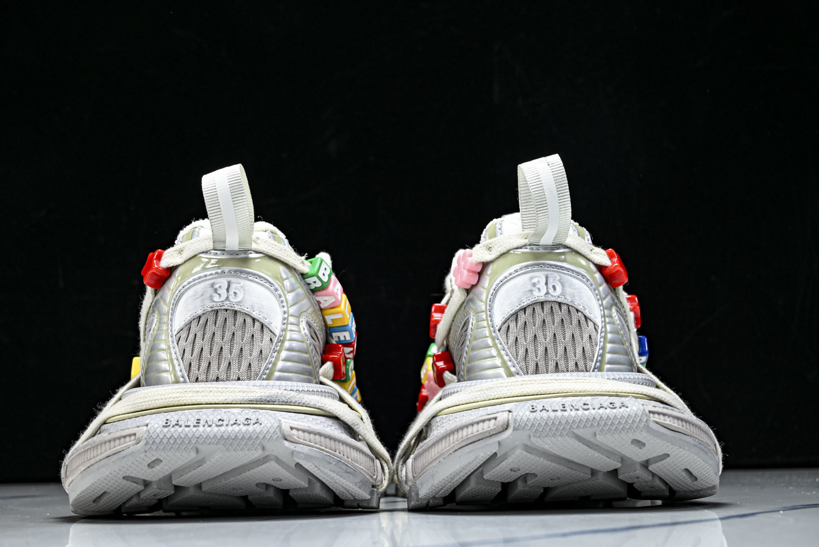 巴黎 EUR:35-46 偏大一码P¥:700纯原-BALENCIAGA巴黎世家26春季新品3XL EX