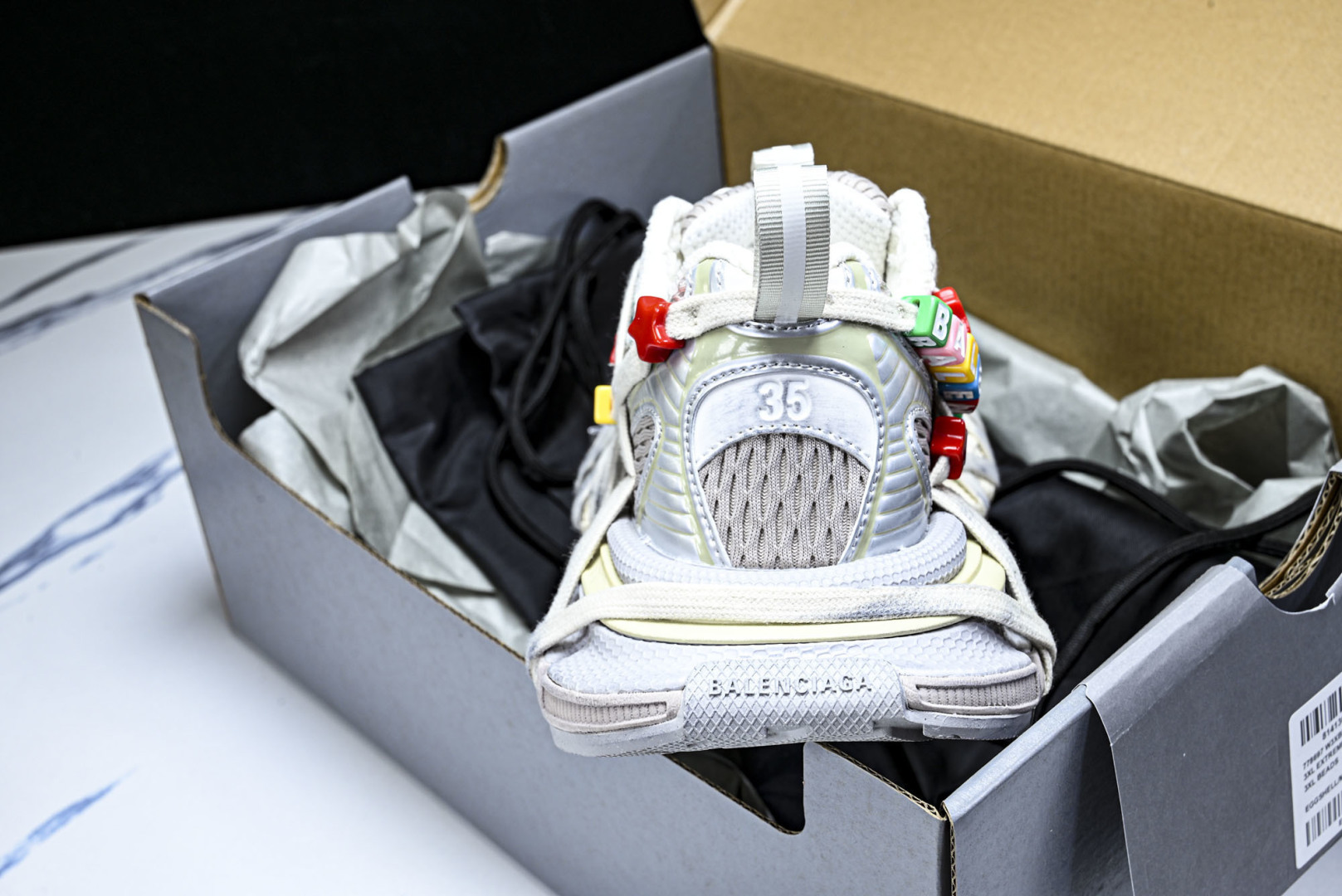 巴黎 EUR:35-46 偏大一码P¥:700纯原-BALENCIAGA巴黎世家26春季新品3XL EX