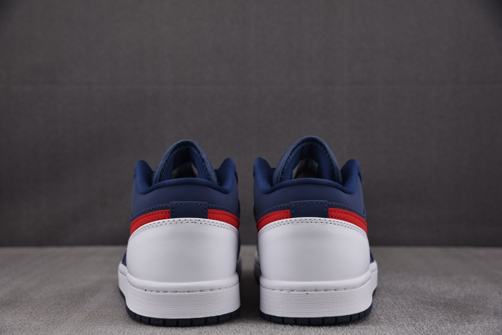 AJLow低帮 尺码:40-46纯原版出品-Air Jordan 1 Low USA 蓝红白 CZ845