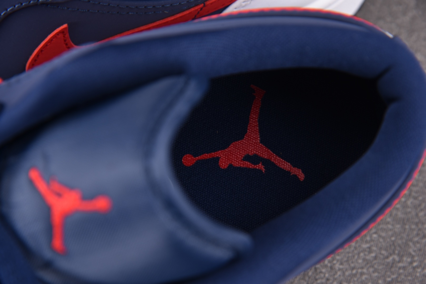 AJLow低帮 尺码:40-46纯原版出品-Air Jordan 1 Low USA 蓝红白 CZ845