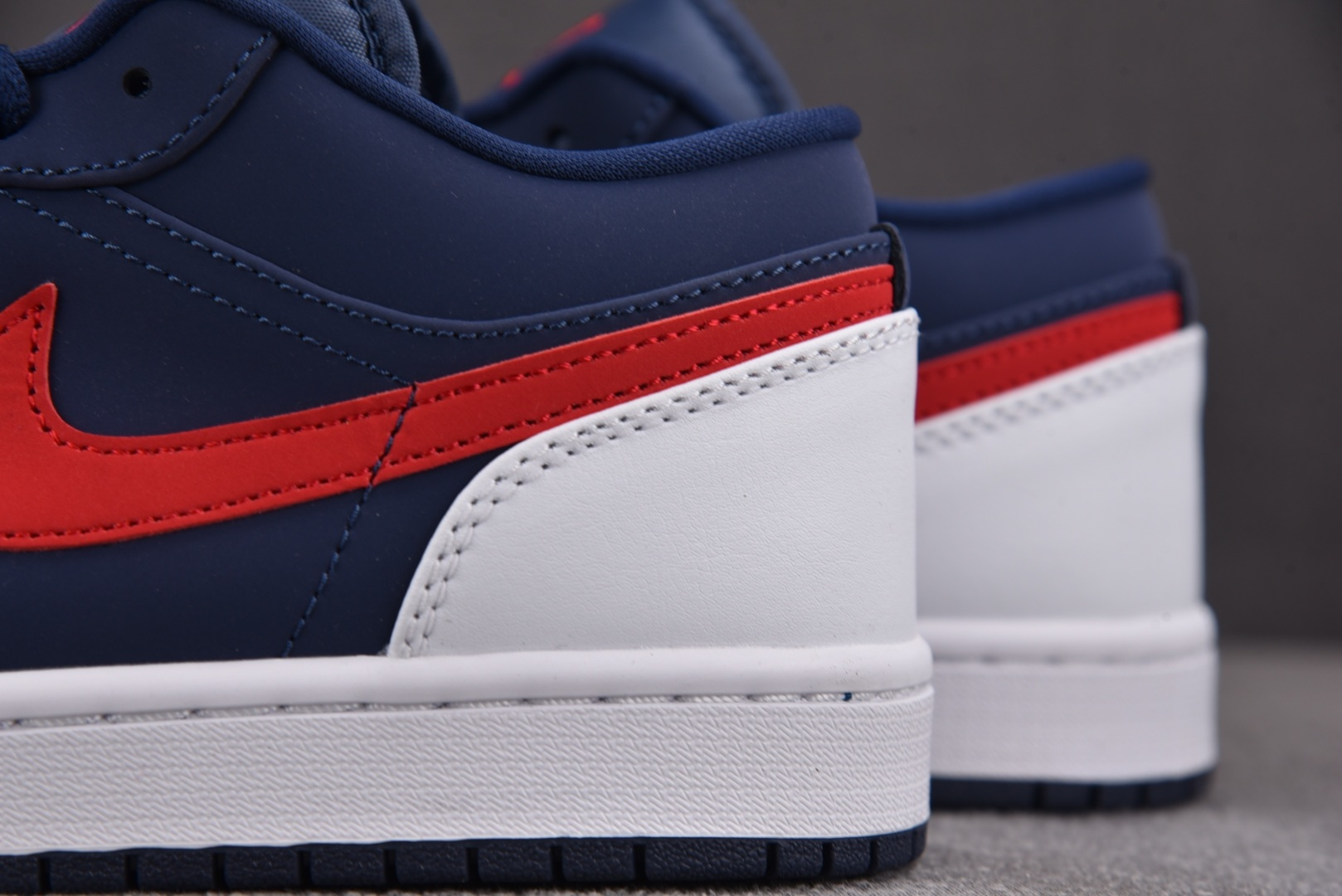 AJLow低帮 尺码:40-46纯原版出品-Air Jordan 1 Low USA 蓝红白 CZ845