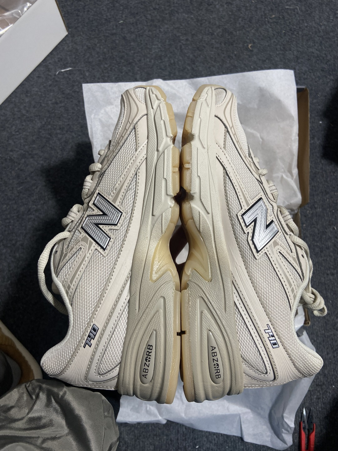 New Balance 740系列复古老爹风休闲运动慢跑鞋 U740LN1 尺寸 36 37 37.5 