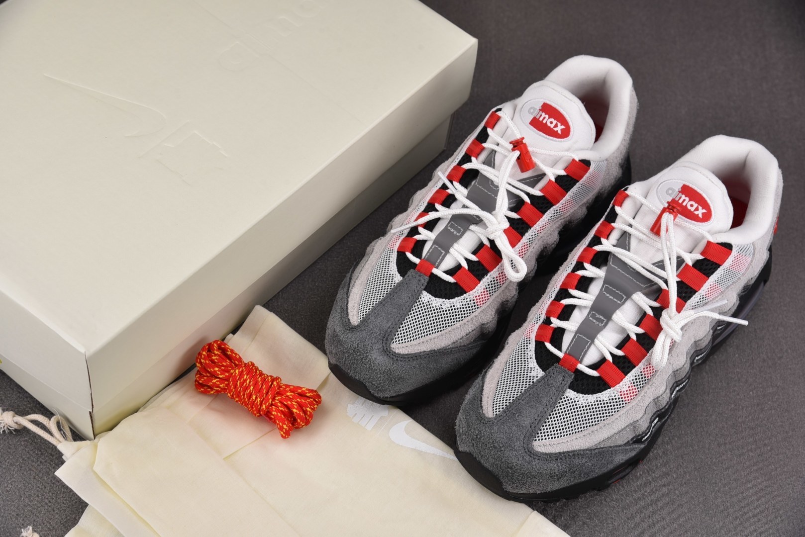 Max95 尺码:40-48.5纯原版出品-NK Air Max 95 复古减震气垫跑鞋 IB4523-
