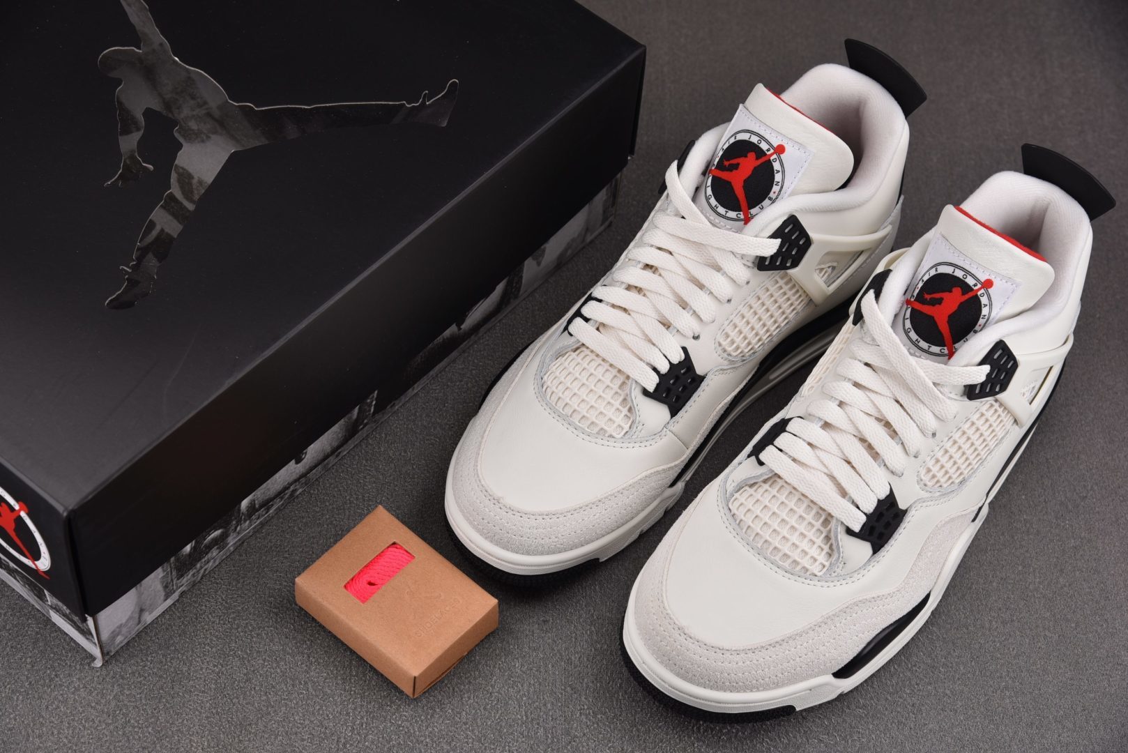 AJ4 尺码:36-48.5纯原出品-Air Jordan 4 Retro OG Flight Club