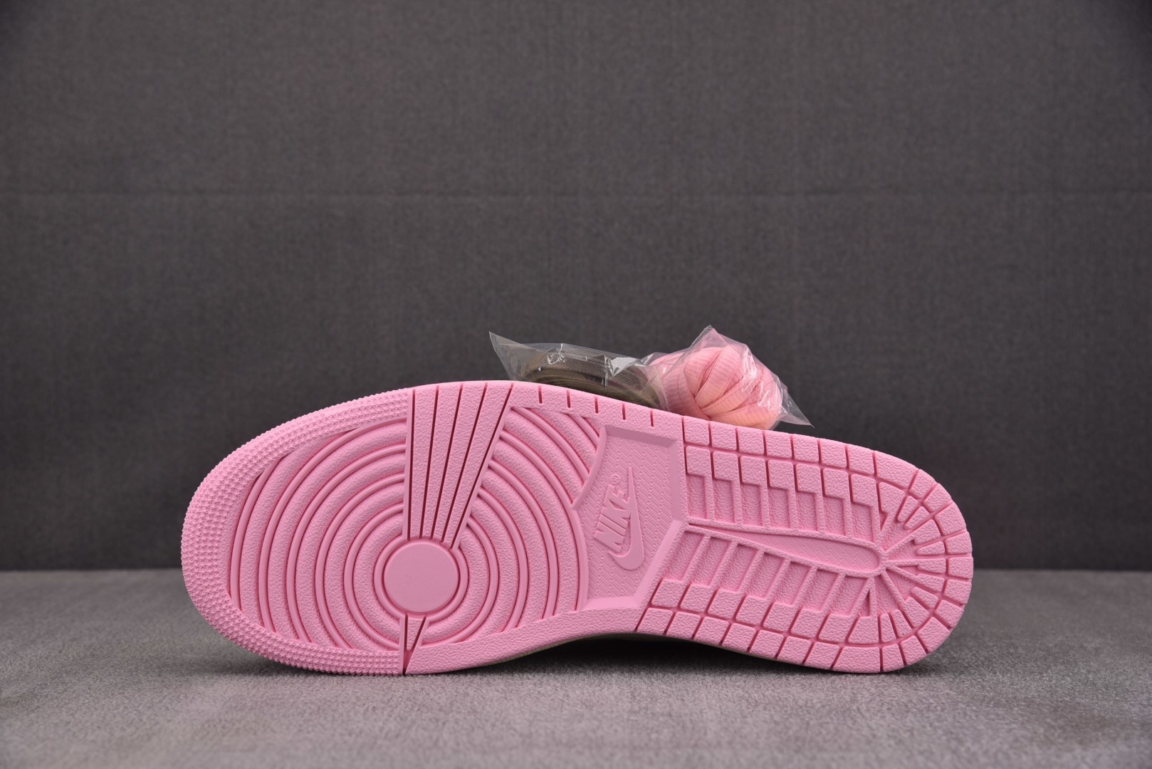 AJLow 尺码:36-48.5纯原版出品-Air Jordan 1 Retro Low OG SP T