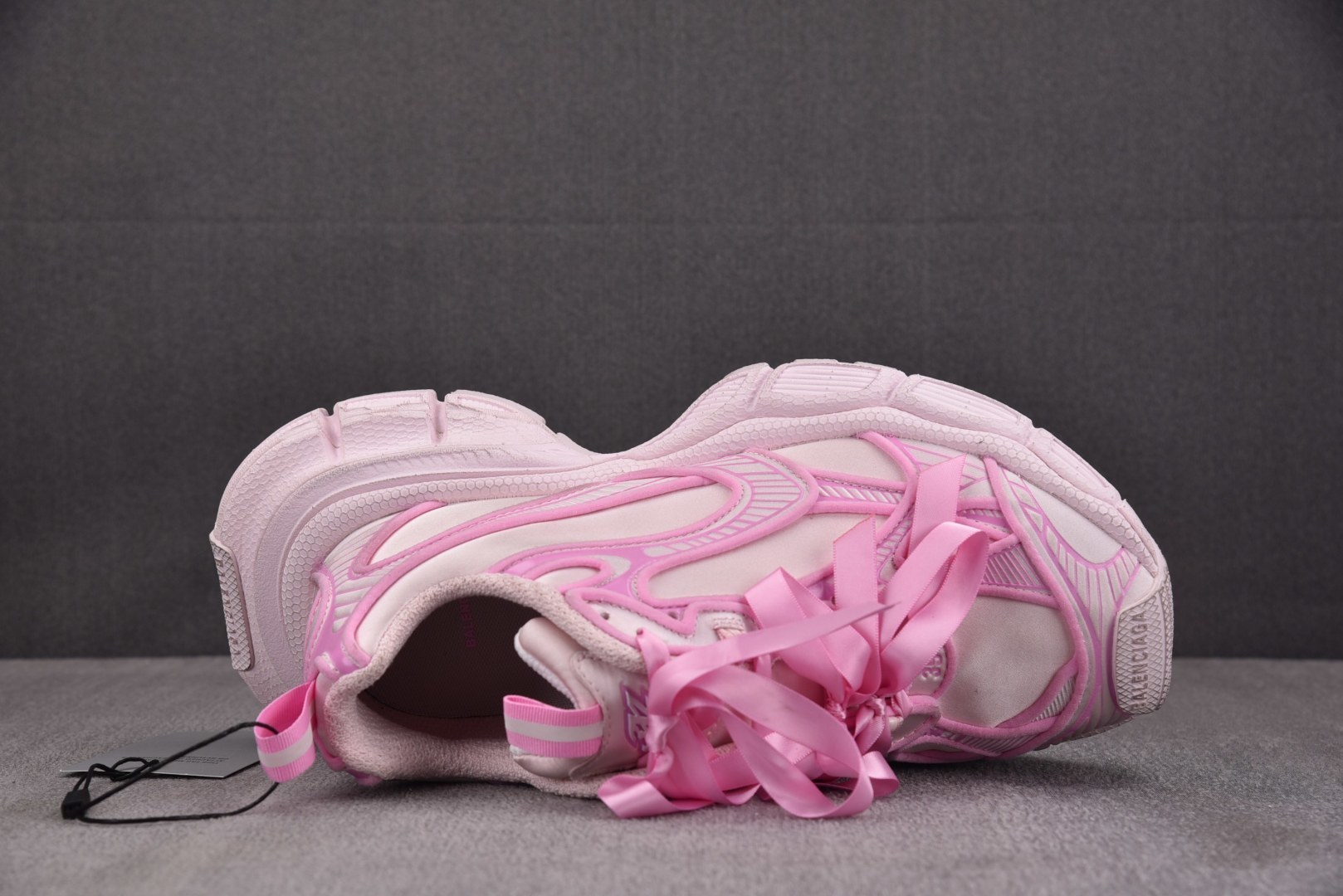巴黎 EUR:35-40 偏大一码纯原-Balenciaga 3XL SATIN BOWS 粉红 YZ0