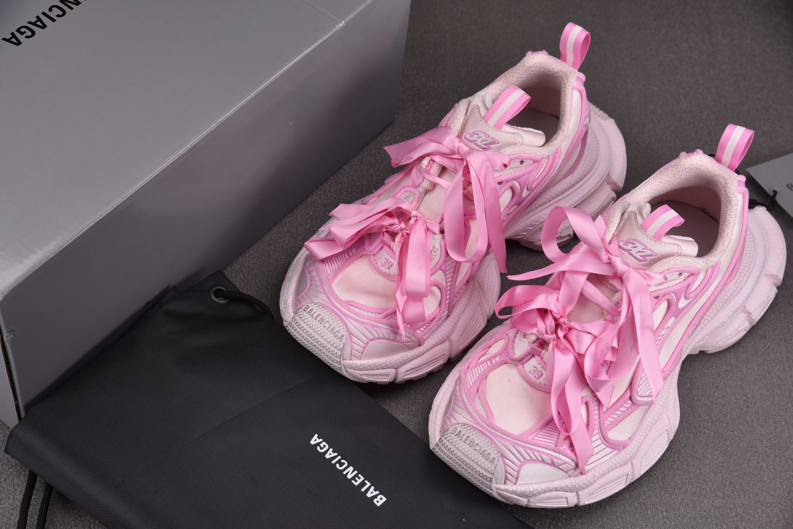巴黎 EUR:35-40 偏大一码纯原-Balenciaga 3XL SATIN BOWS 粉红 YZ0