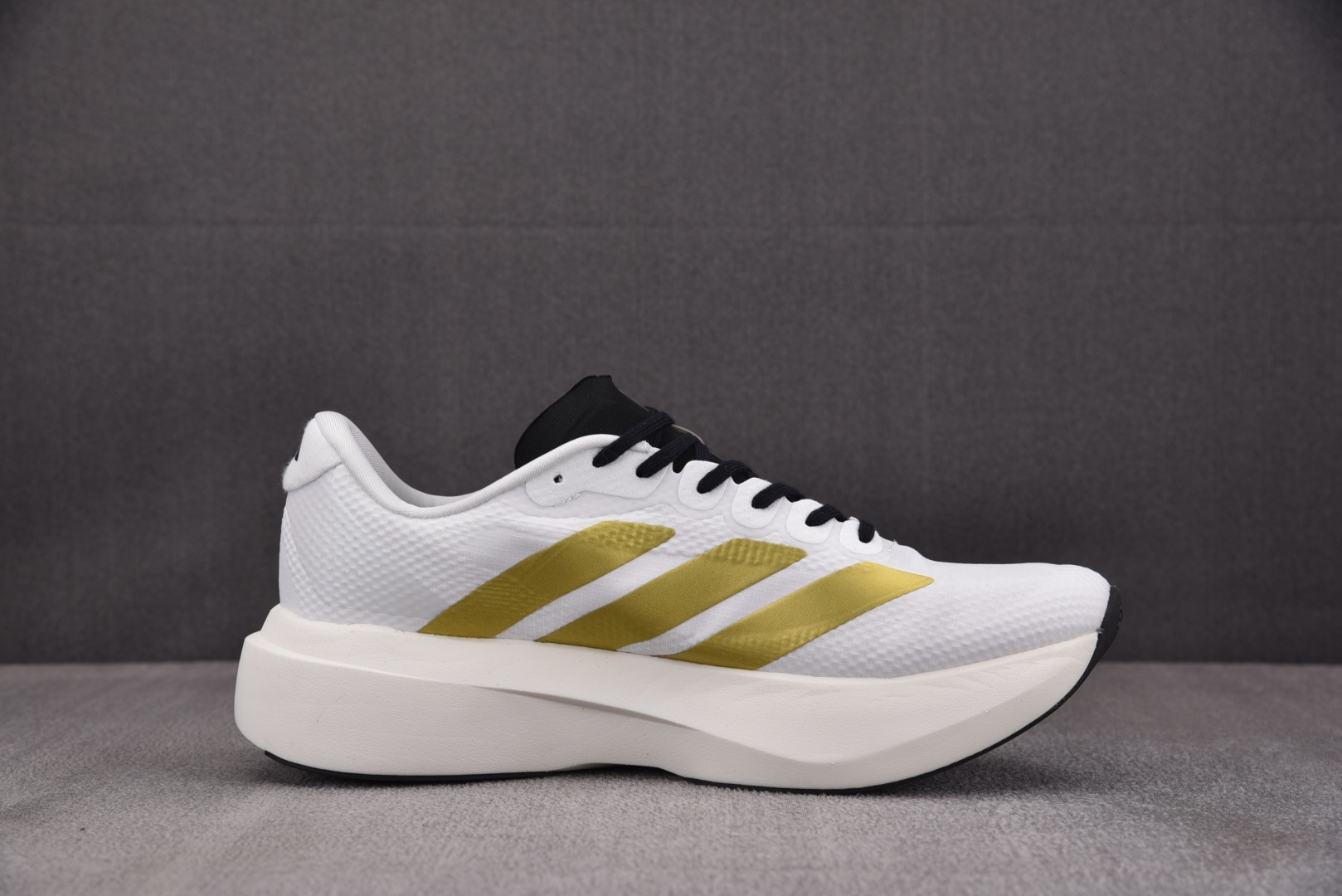 Adizero跑鞋 尺码:36-45纯原版出品-AD Adizero Evo SL 2 白金 JQ444