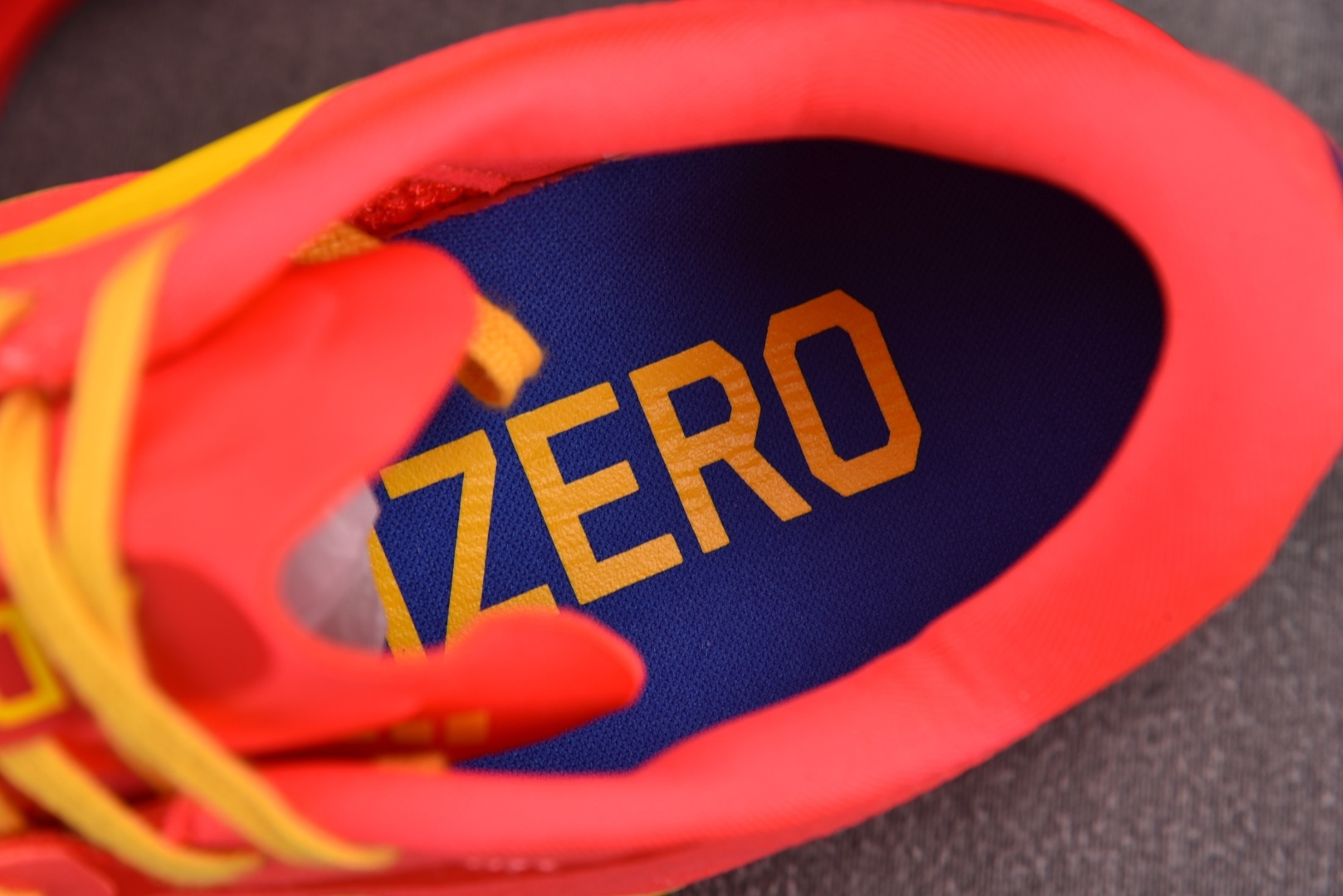 Adizero跑鞋 尺码:36-45纯原版出品-AD Adizero Evo SL 2 红黄 JQ444