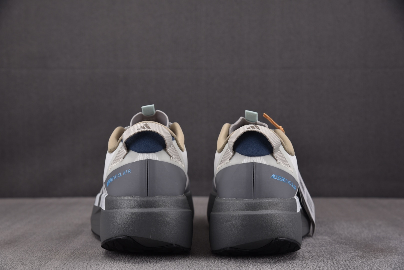 Adizero跑鞋 尺码:36-45纯原版出品-AD Adizero Evo SL ATR 白灰 KK2