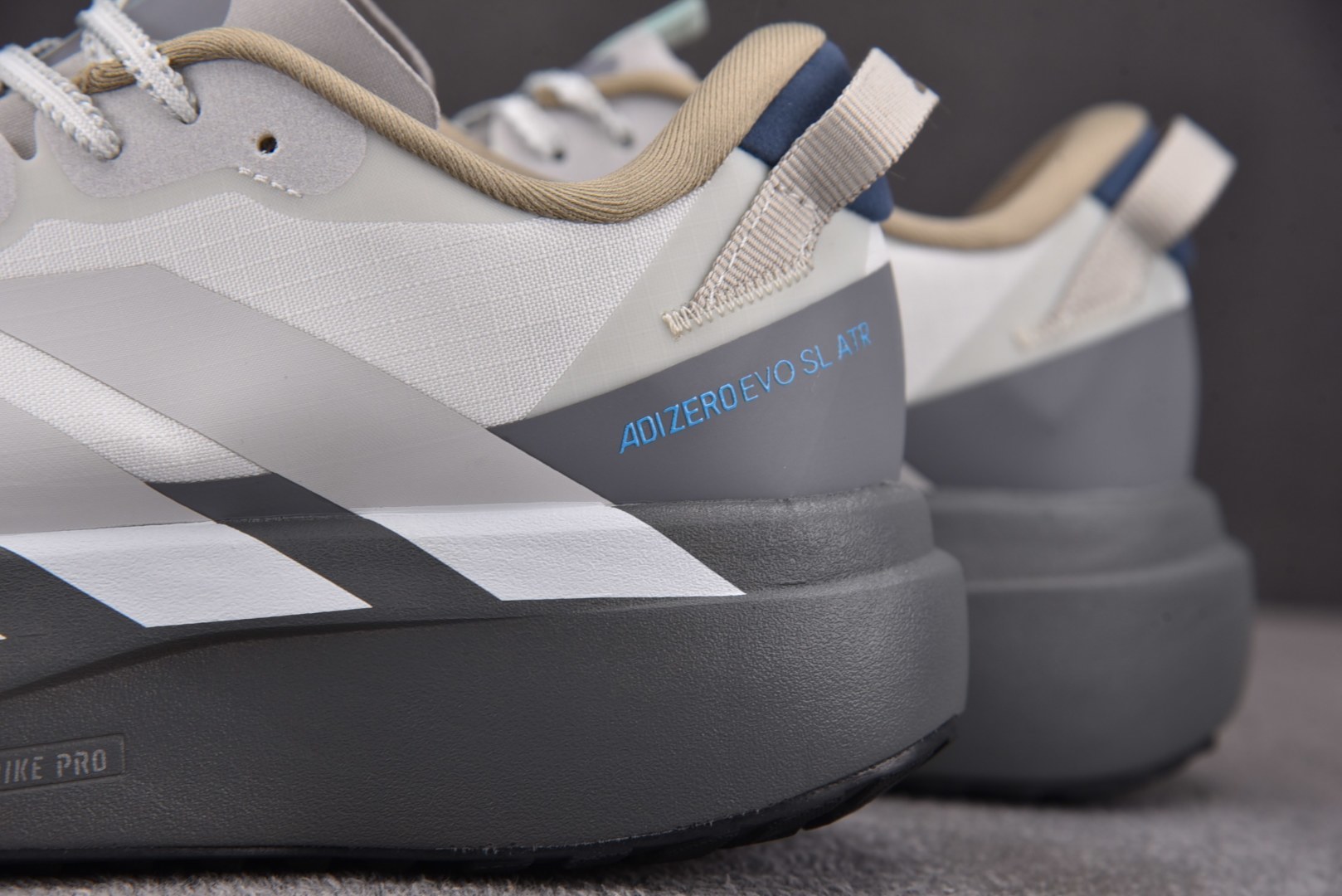 Adizero跑鞋 尺码:36-45纯原版出品-AD Adizero Evo SL ATR 白灰 KK2