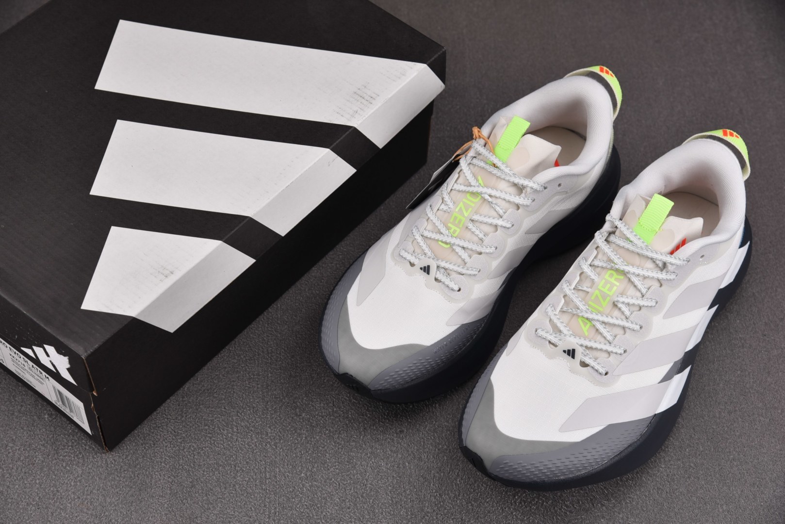 Adizero跑鞋 尺码:36-45纯原版出品-AD Adizero Evo SL ATR 白灰黑 KK