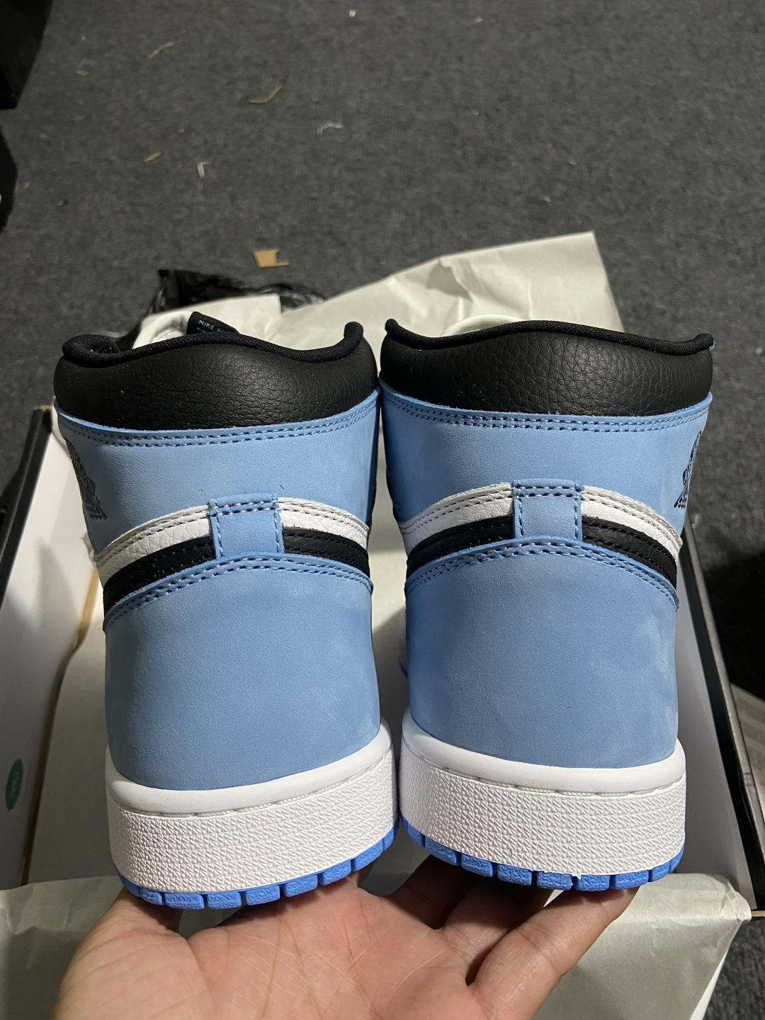 ＃特价 Air Jordan AJ1 Retro High 高帮大学蓝 -134 外贸特供批次 终端控货