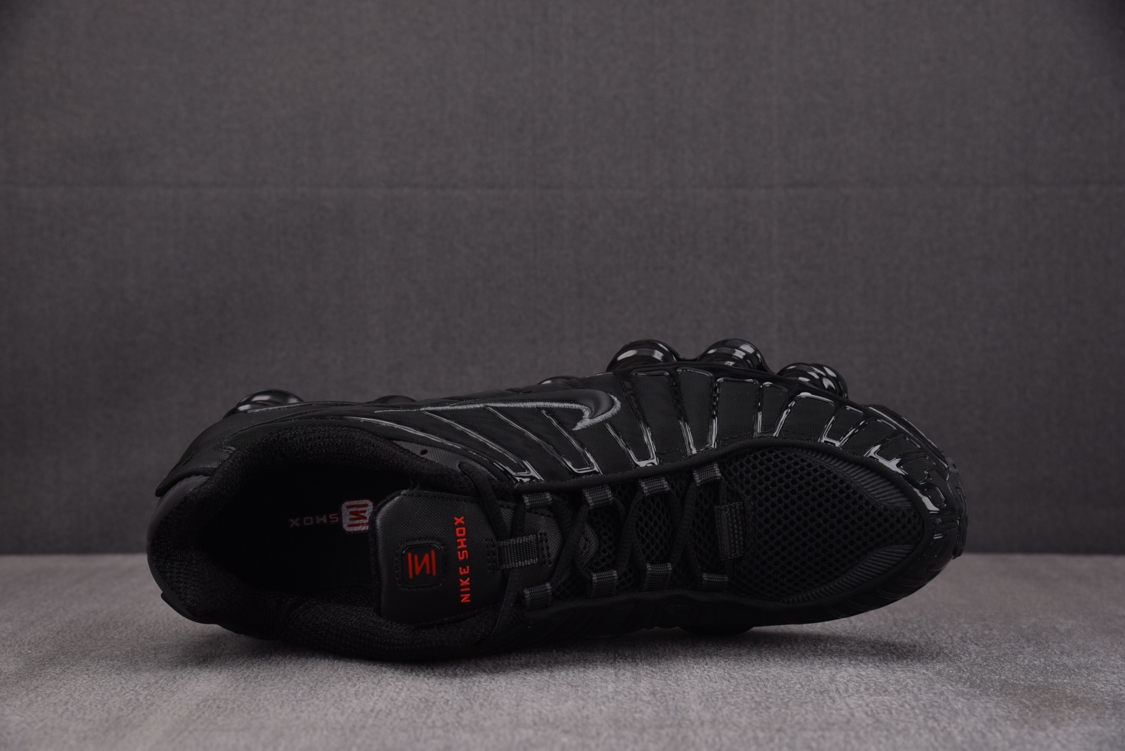 Mam 尺码:39-47.5纯原版出品-NK Shox TL 黑蓝 防滑舒适 低帮 休闲气柱跑步鞋 AR