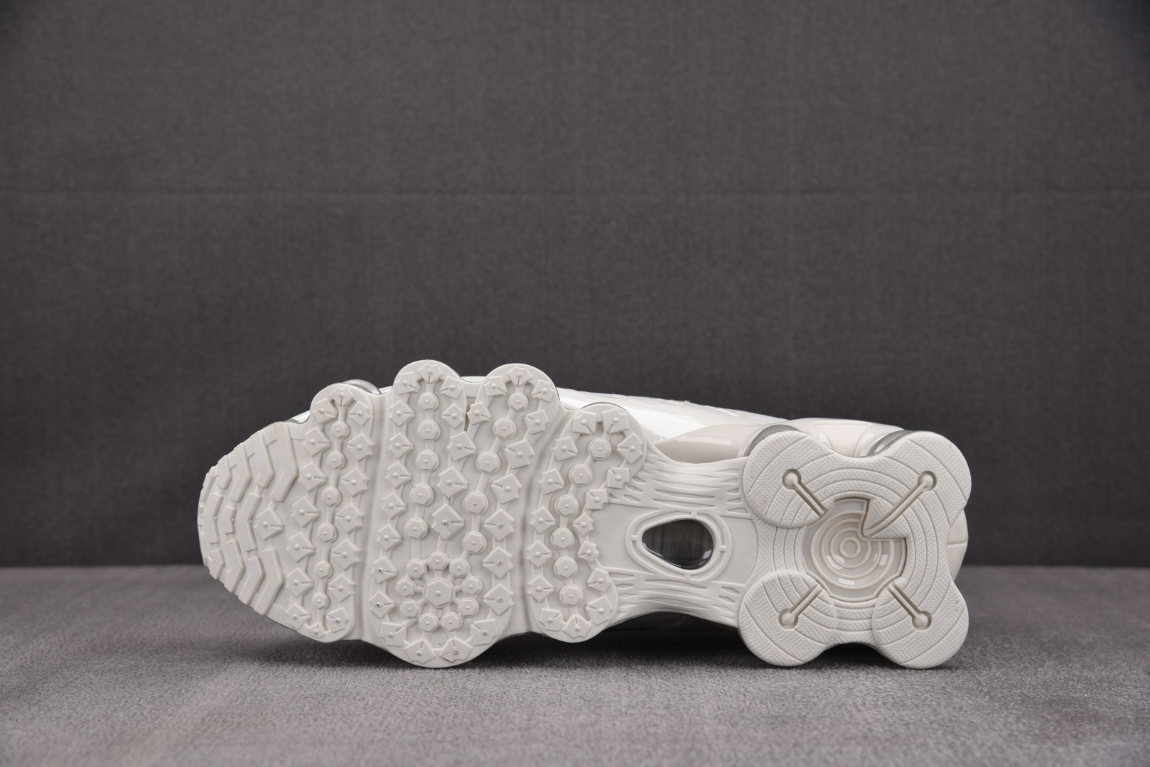 MAX 尺码:39-47.5纯原版出品-NK W NK Shox TL 黑黄 AR3566-103 YZ