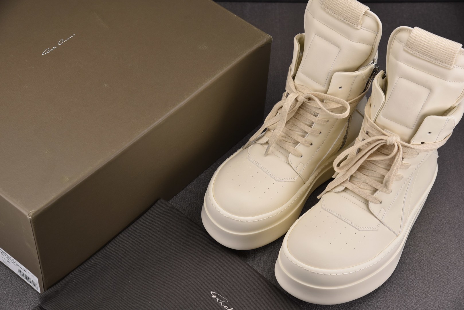 Rick 尺码:36-46纯原出品-RICK OWENS RO 厚底 奶白 YZ021-1尺码 36 3