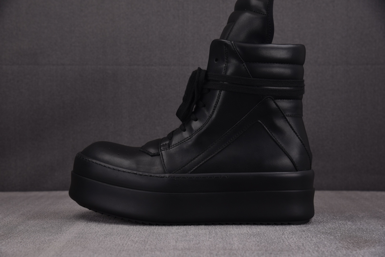 Rick 尺码:36-46纯原出品-RICK OWENS RO 厚底全黑皮 YZ021-1尺码 36 3