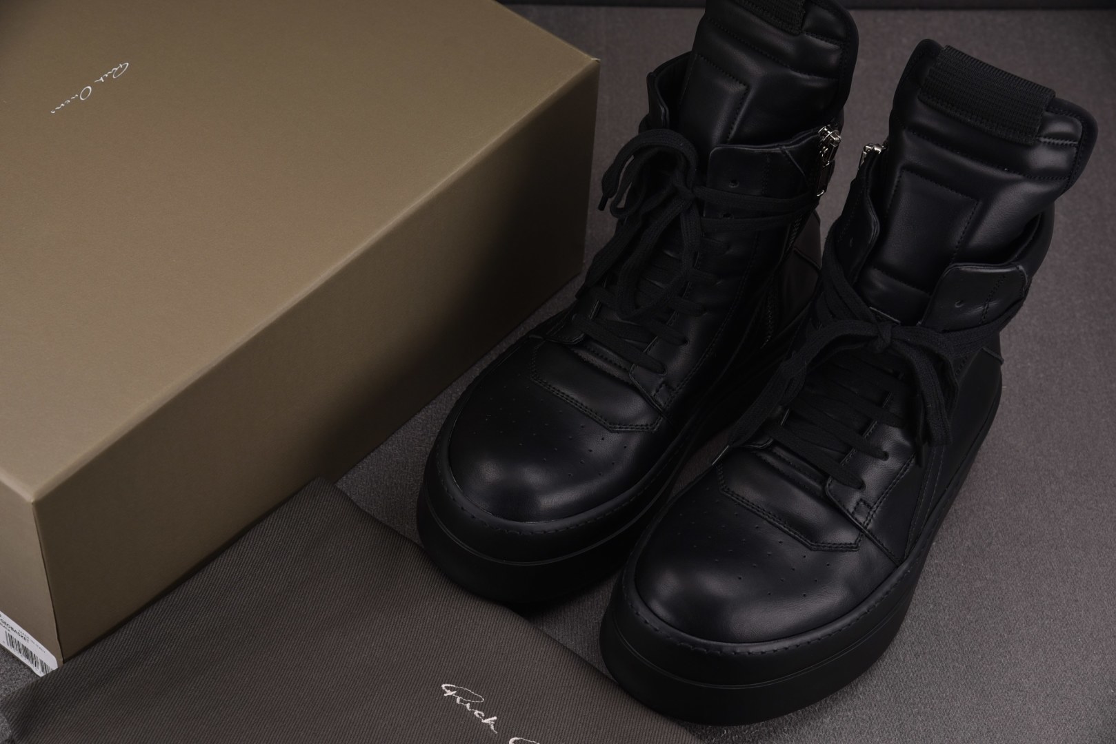Rick 尺码:36-46纯原出品-RICK OWENS RO 厚底全黑皮 YZ021-1尺码 36 3