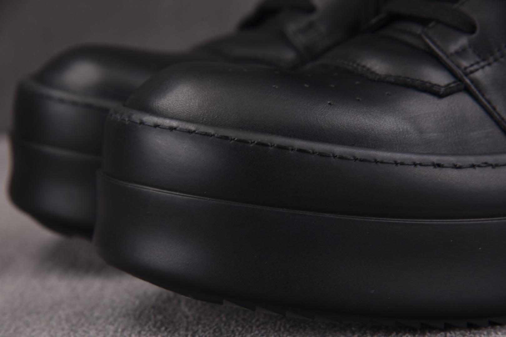Rick 尺码:36-46纯原出品-RICK OWENS RO 厚底全黑皮 YZ021-1尺码 36 3