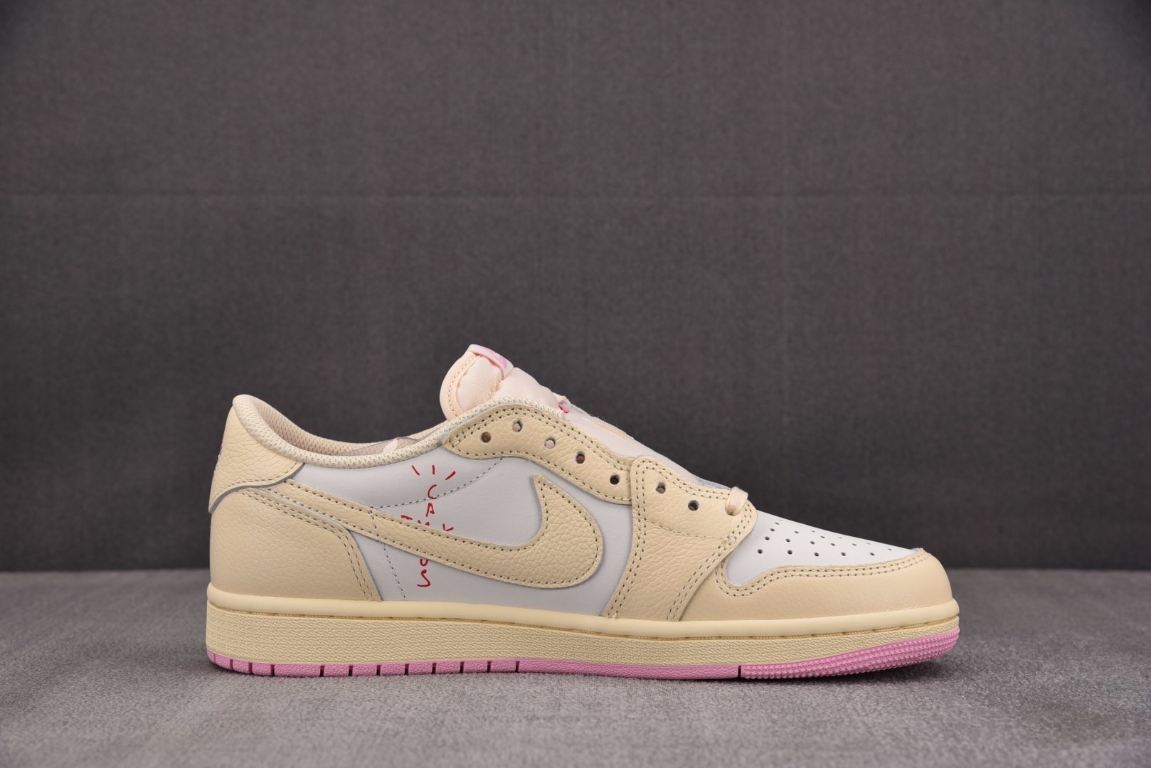 Ajlow 尺码:36-48.5纯原版出品-NK Air Jordan 1 Retro Low OG S