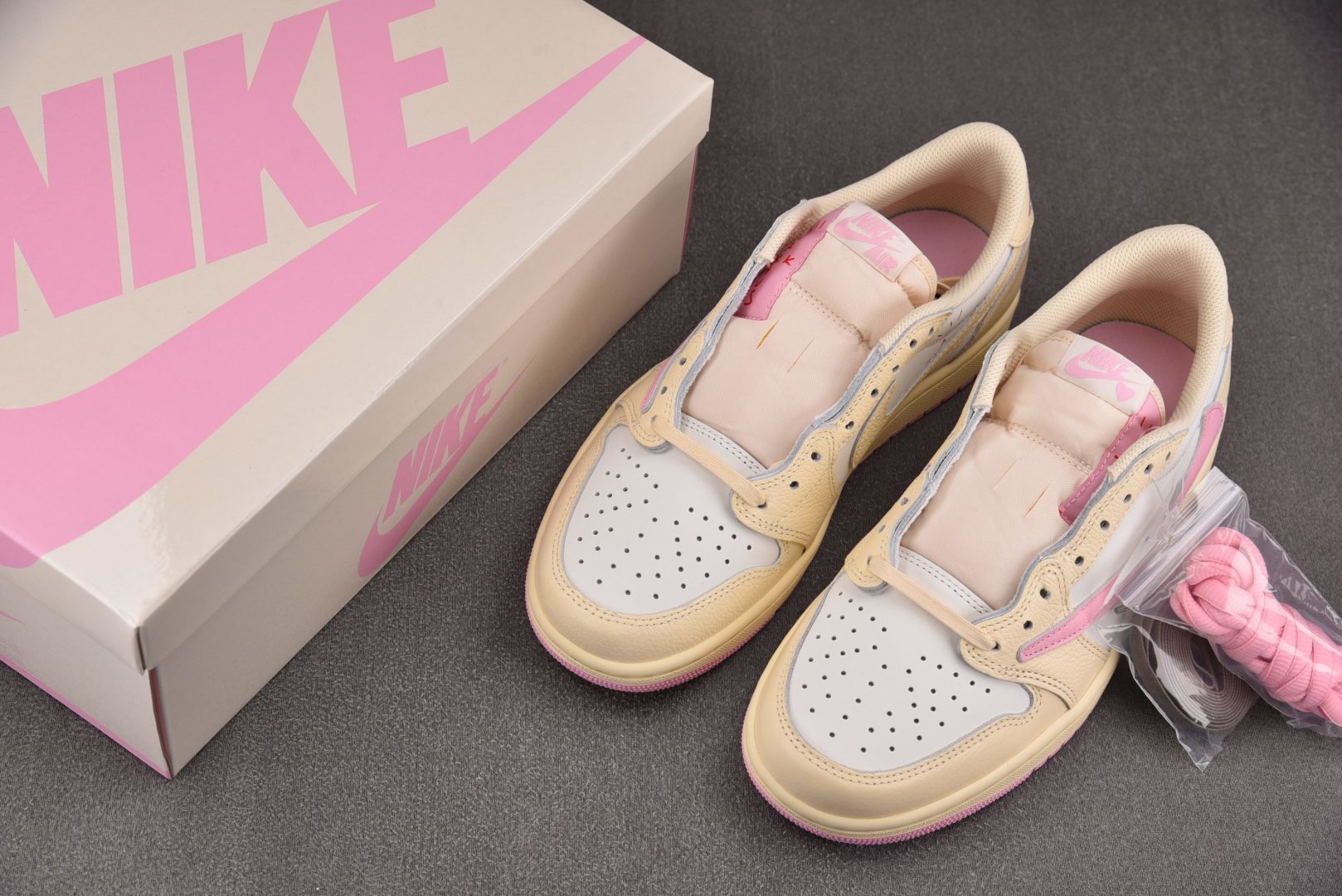 Ajlow 尺码:36-48.5纯原版出品-NK Air Jordan 1 Retro Low OG S