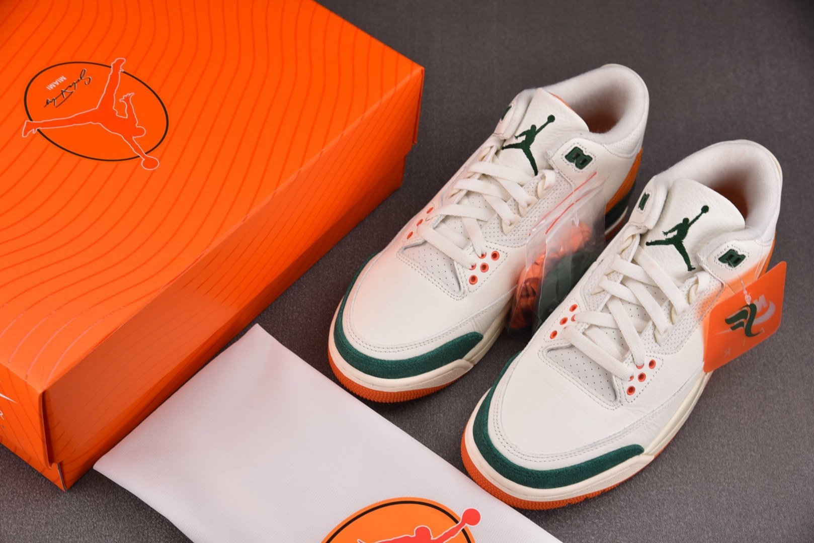 AJ3 尺码:40-48.5纯原版出品-Air Jordan 3 Retro SP SoleFly Mi