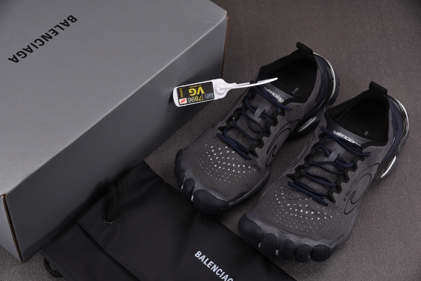 巴黎 EUR:35-46 偏大一码纯原-Balenciaga Anatomic Runner 黑色 YZ