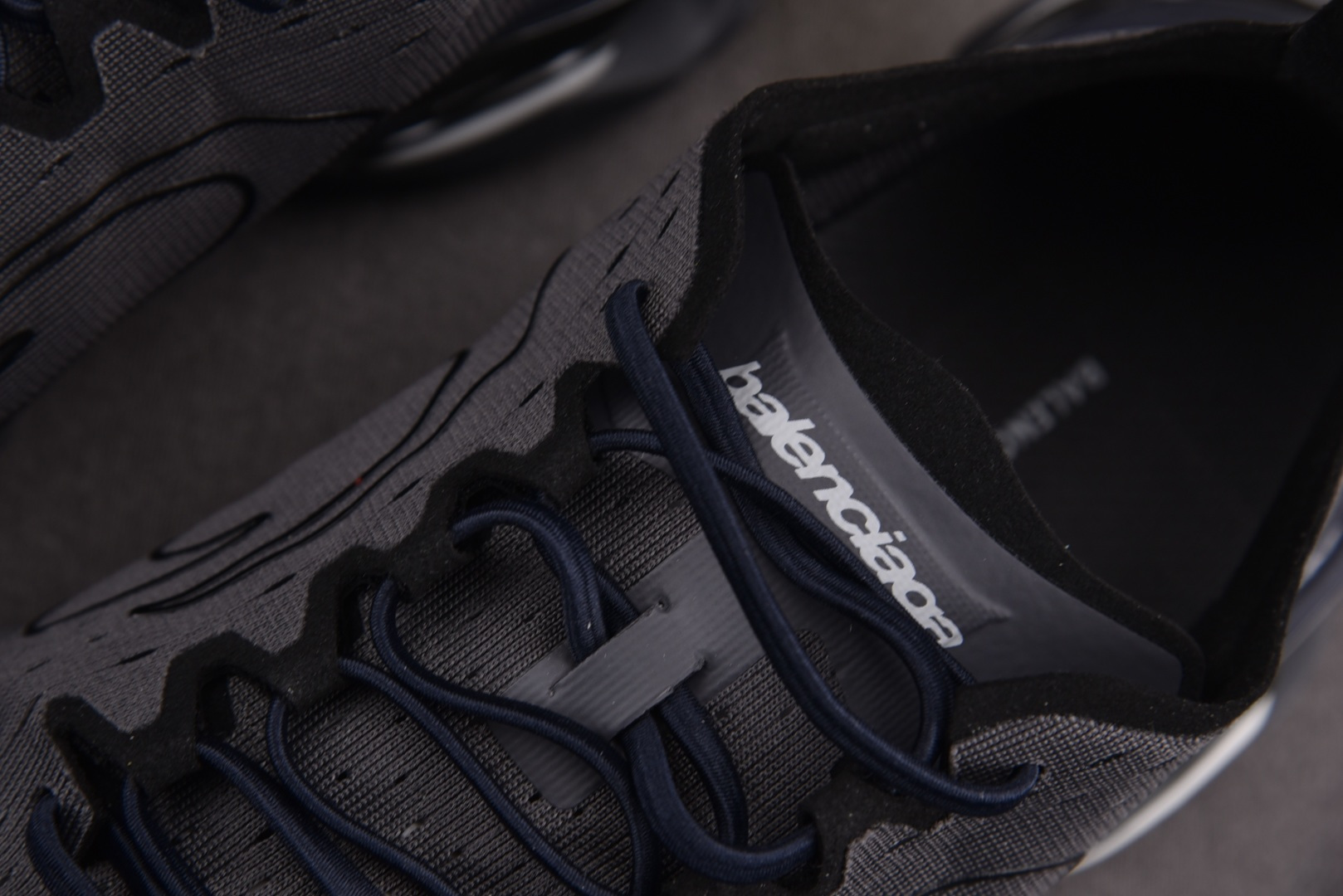 巴黎 EUR:35-46 偏大一码纯原-Balenciaga Anatomic Runner 黑色 YZ