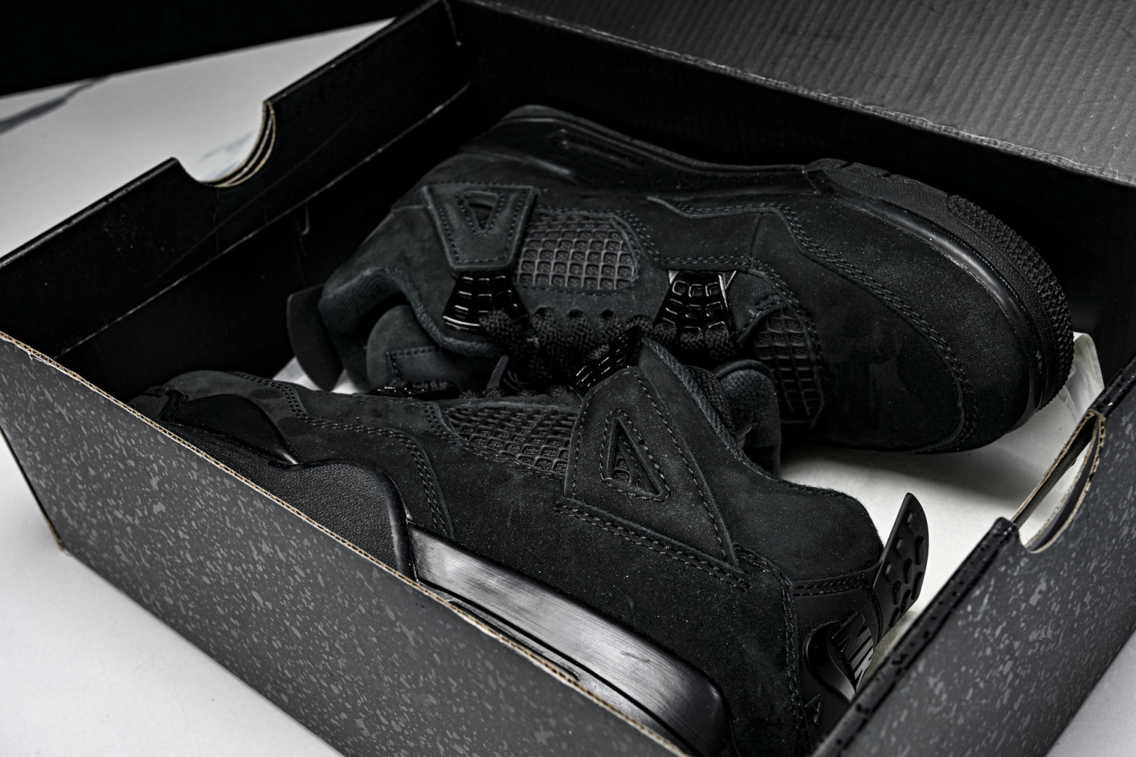 AJ4 尺码:40-47.5纯原版出品-Air Jordan 4 Retro Black Cat (20