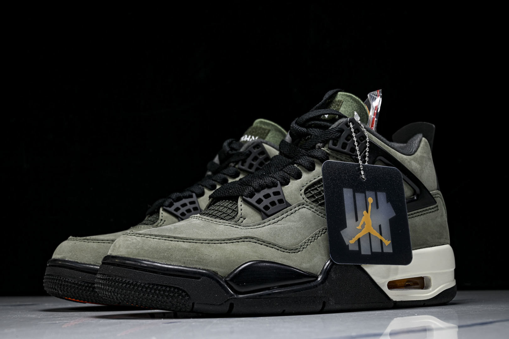 AJ4 尺码:40-47.5纯原版出品-Undefeated x Air Jordan 4 OG AJ4