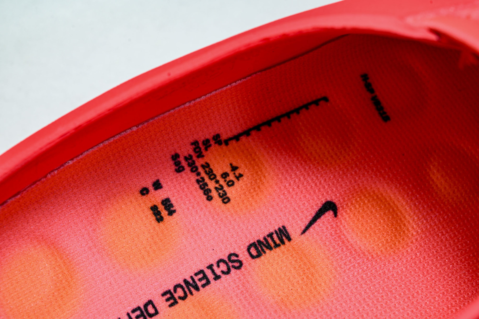 Mind 尺码:36-47.5纯原版出品-Nike Mind 001 赛前训练拖鞋 包头运动拖鞋 男女同