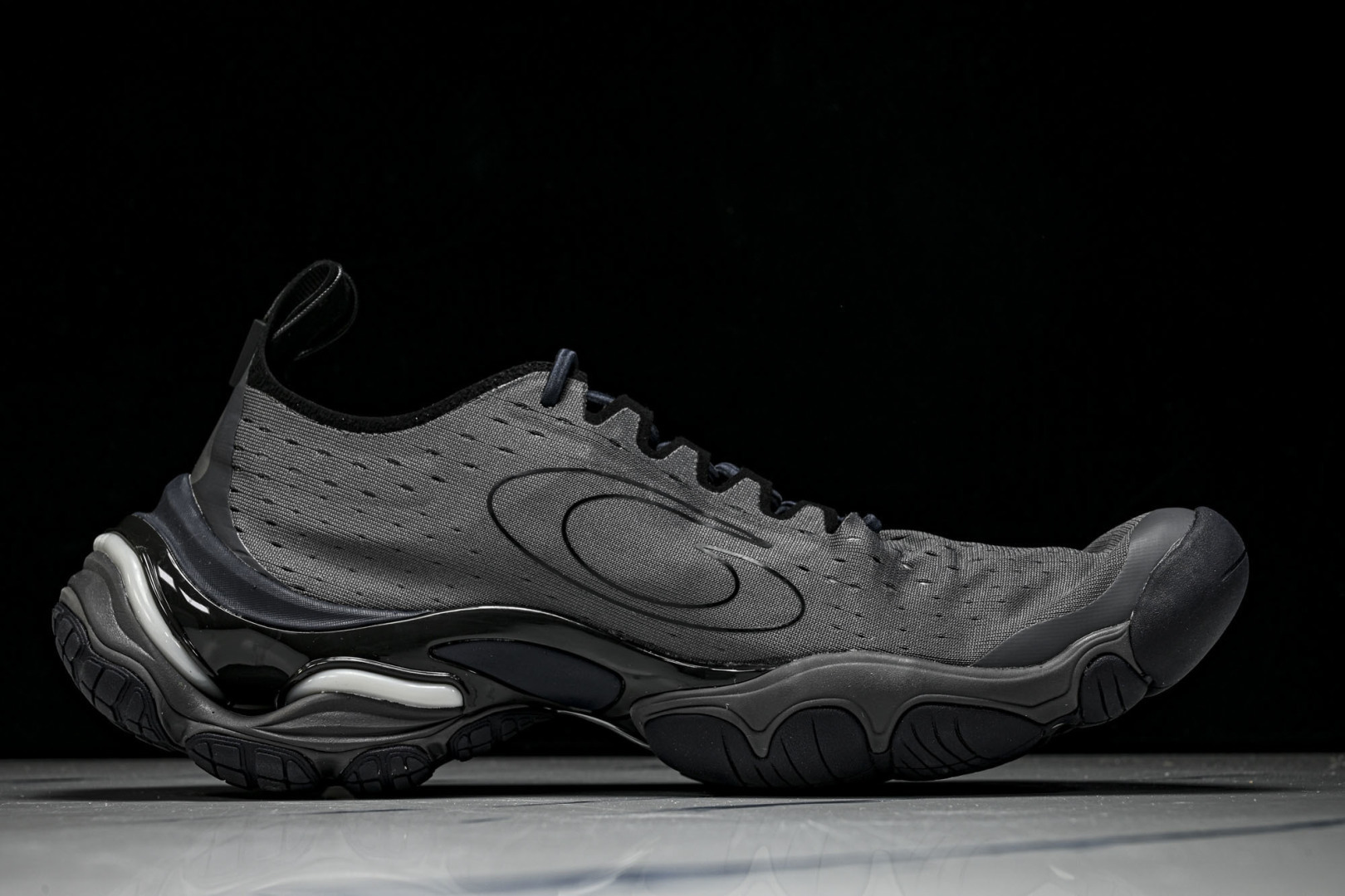 巴黎 EUR:35-46 偏大一码纯原-Balenciaga Anatomic Runner 黑色 YZ